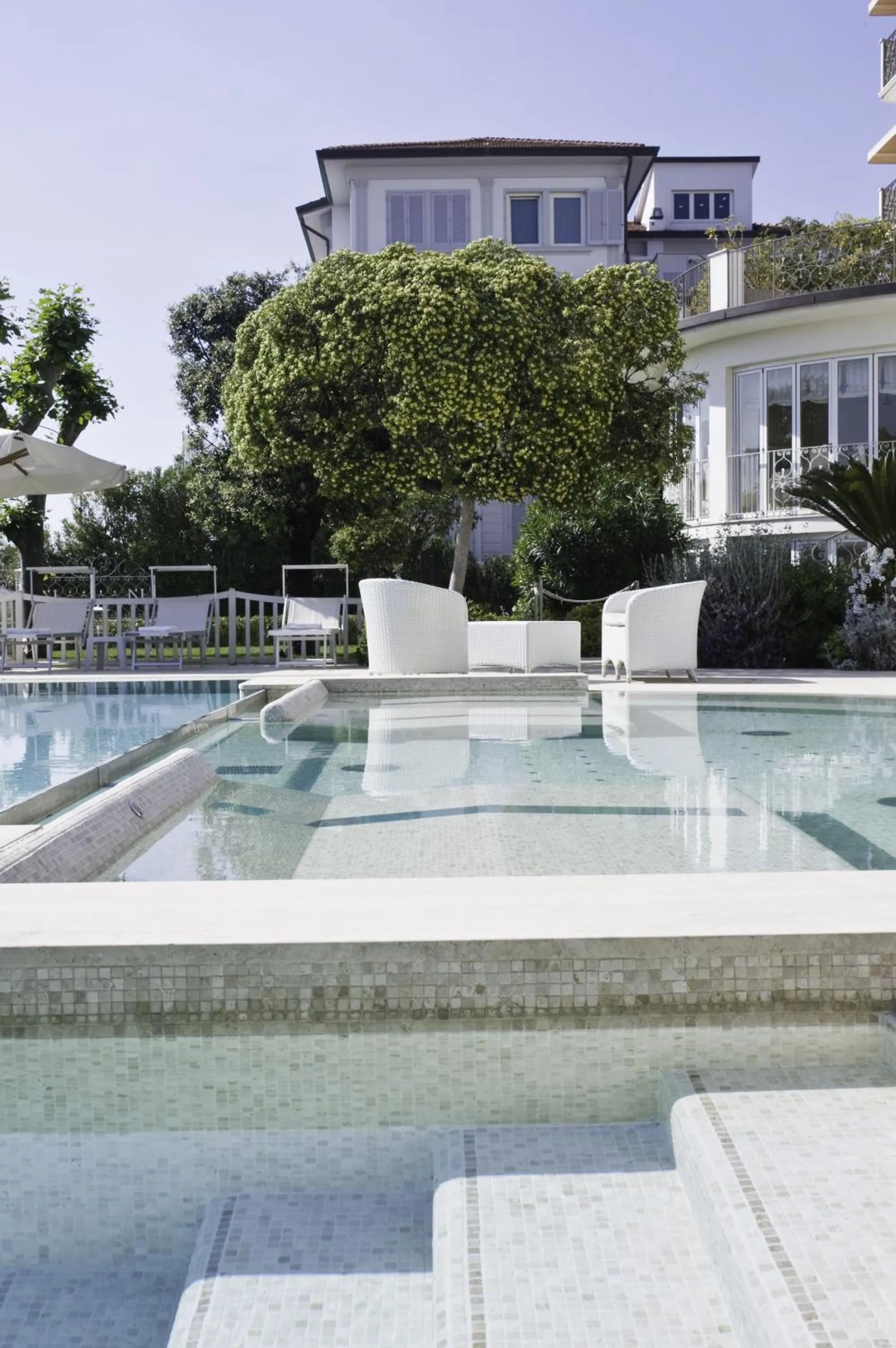 Swimming pool in Hotel Il Negresco