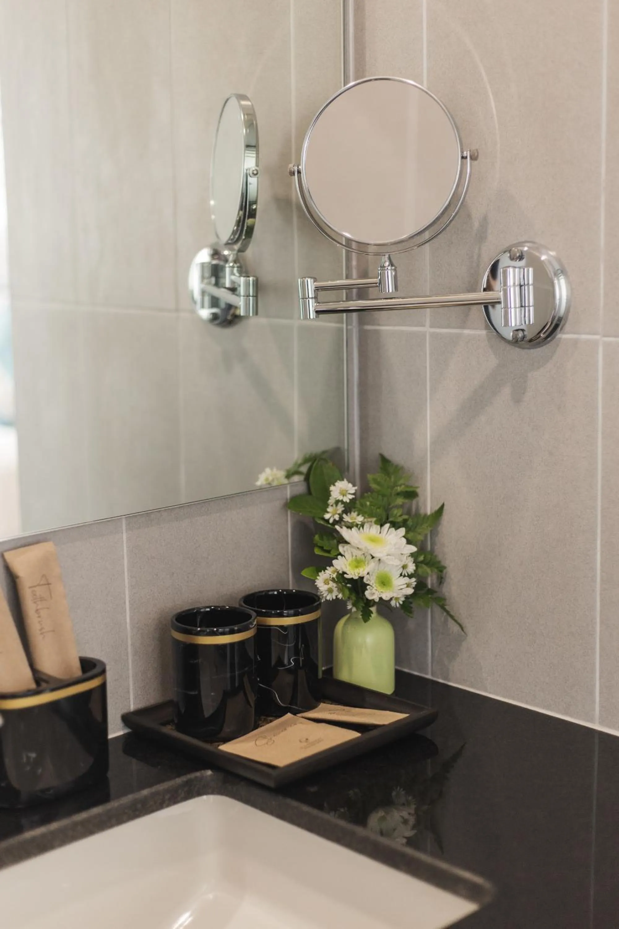 Bathroom in Thapae Twins Hotel