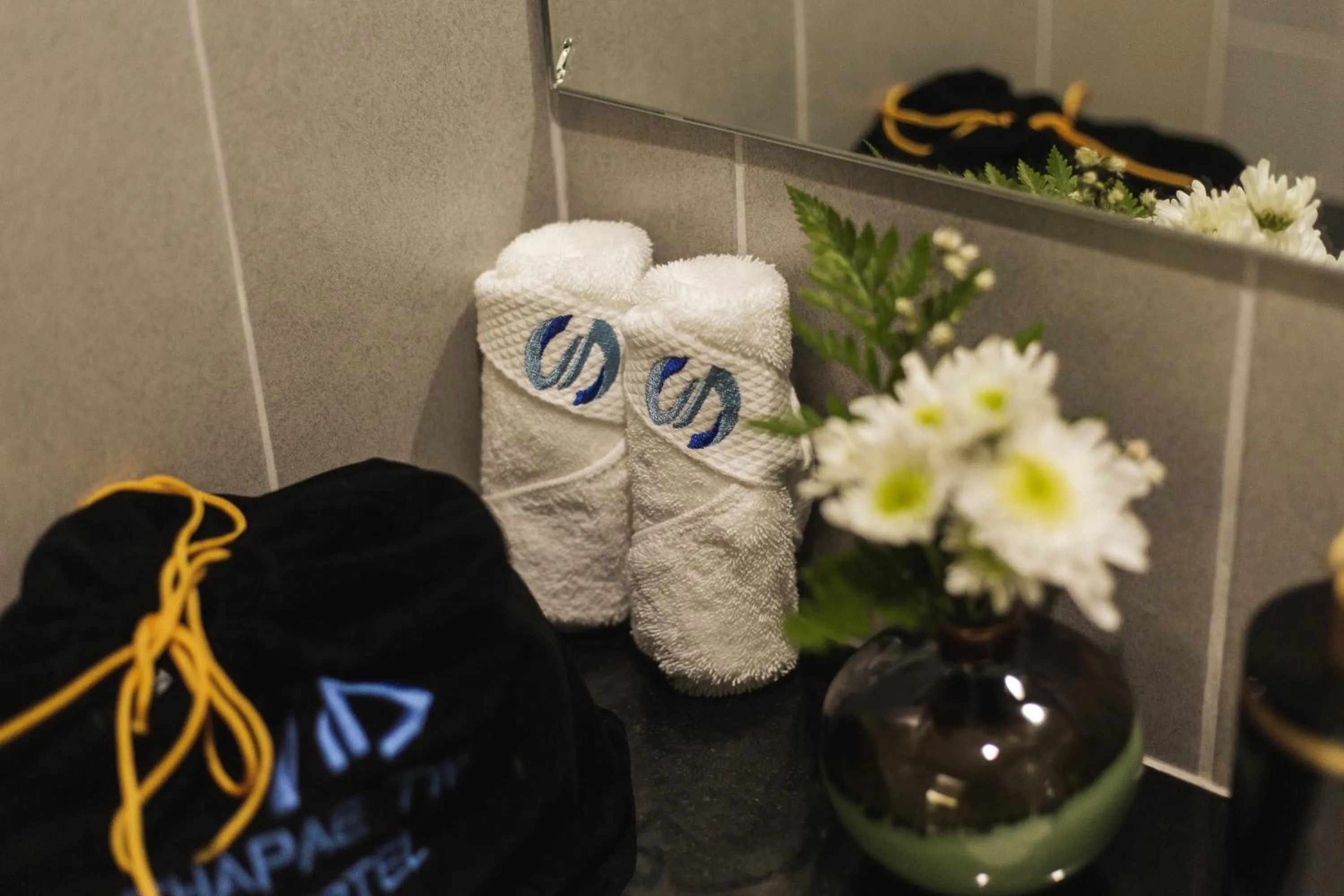 Bathroom in Thapae Twins Hotel