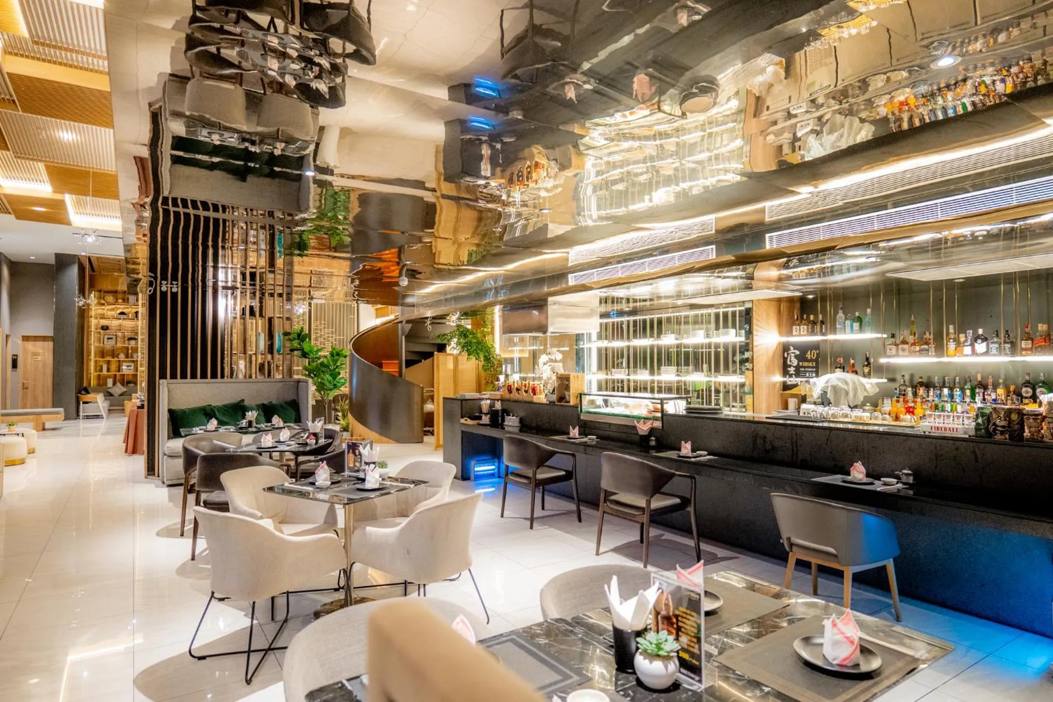 Restaurant/places to eat in Wyndham Garden Bangkok Sukhumvit 42