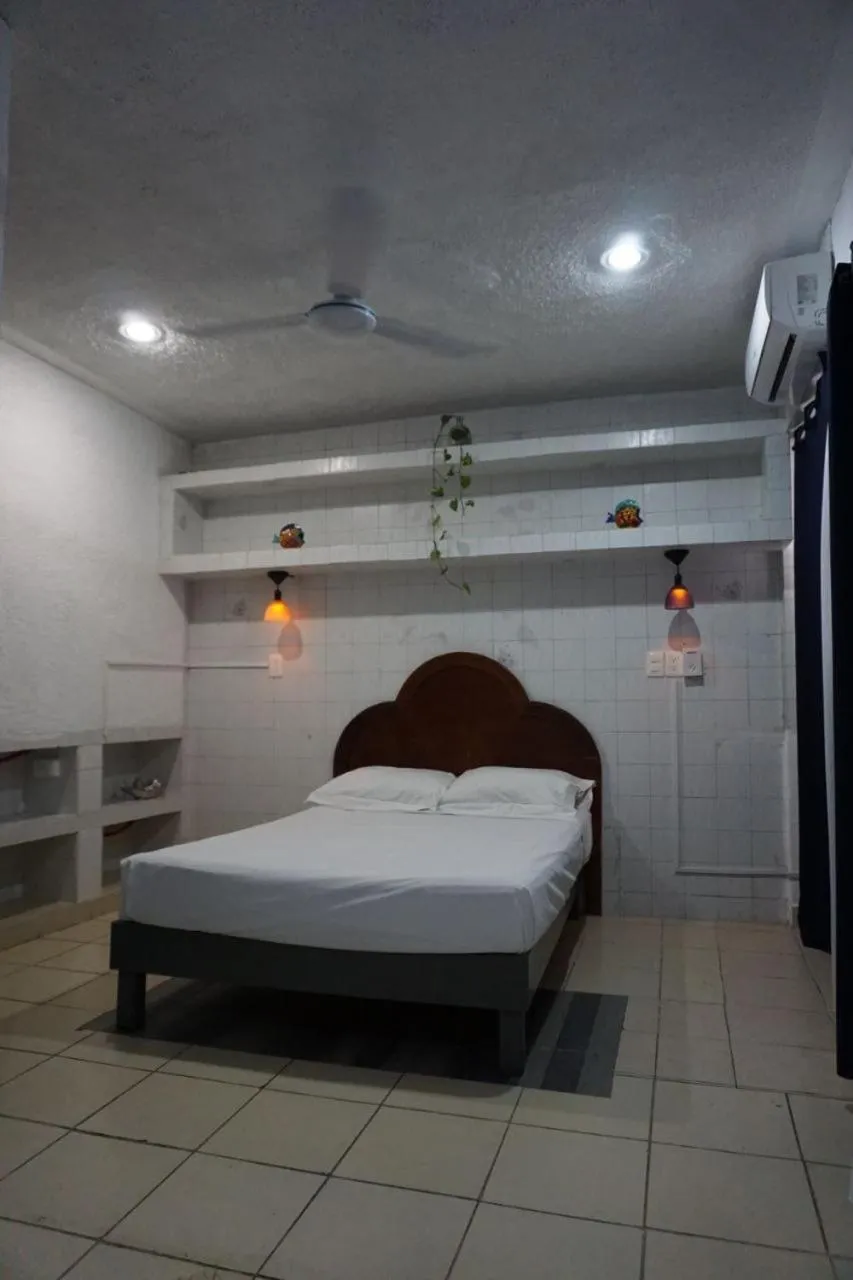 Bedroom, Bed in Hostelito Hotel