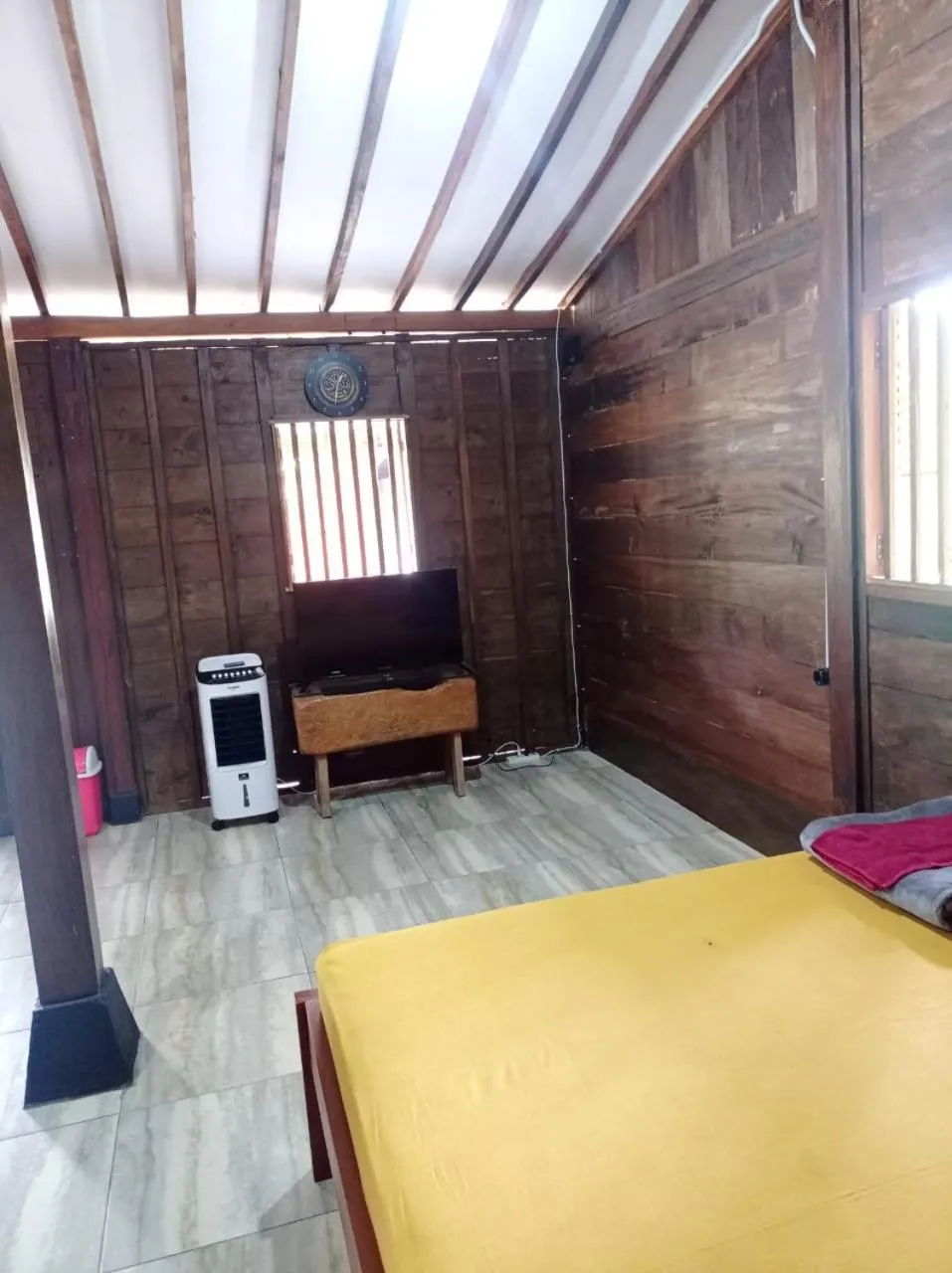 Bed in Angler Homestay & Joglo