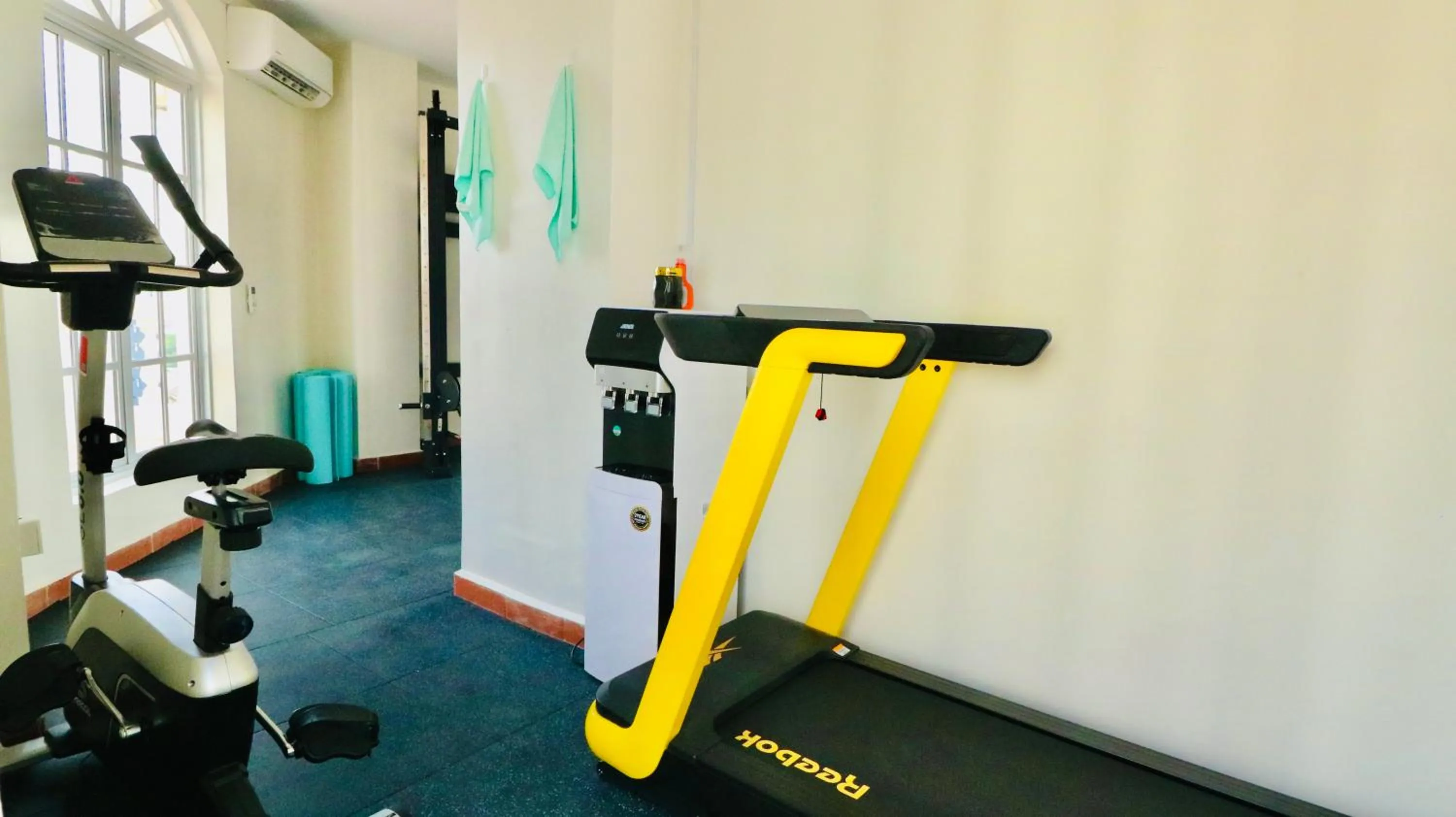 Fitness centre/facilities in Mettavary Hotel