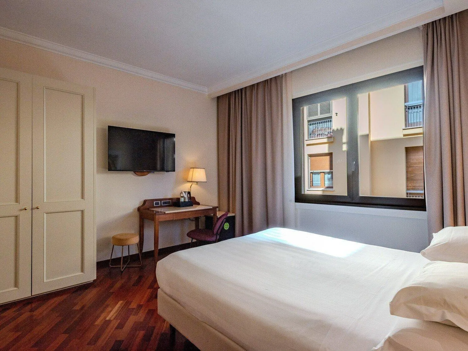 Photo of the whole room, Bed in B&B Hotel Firenze Pitti Palace al Ponte Vecchio