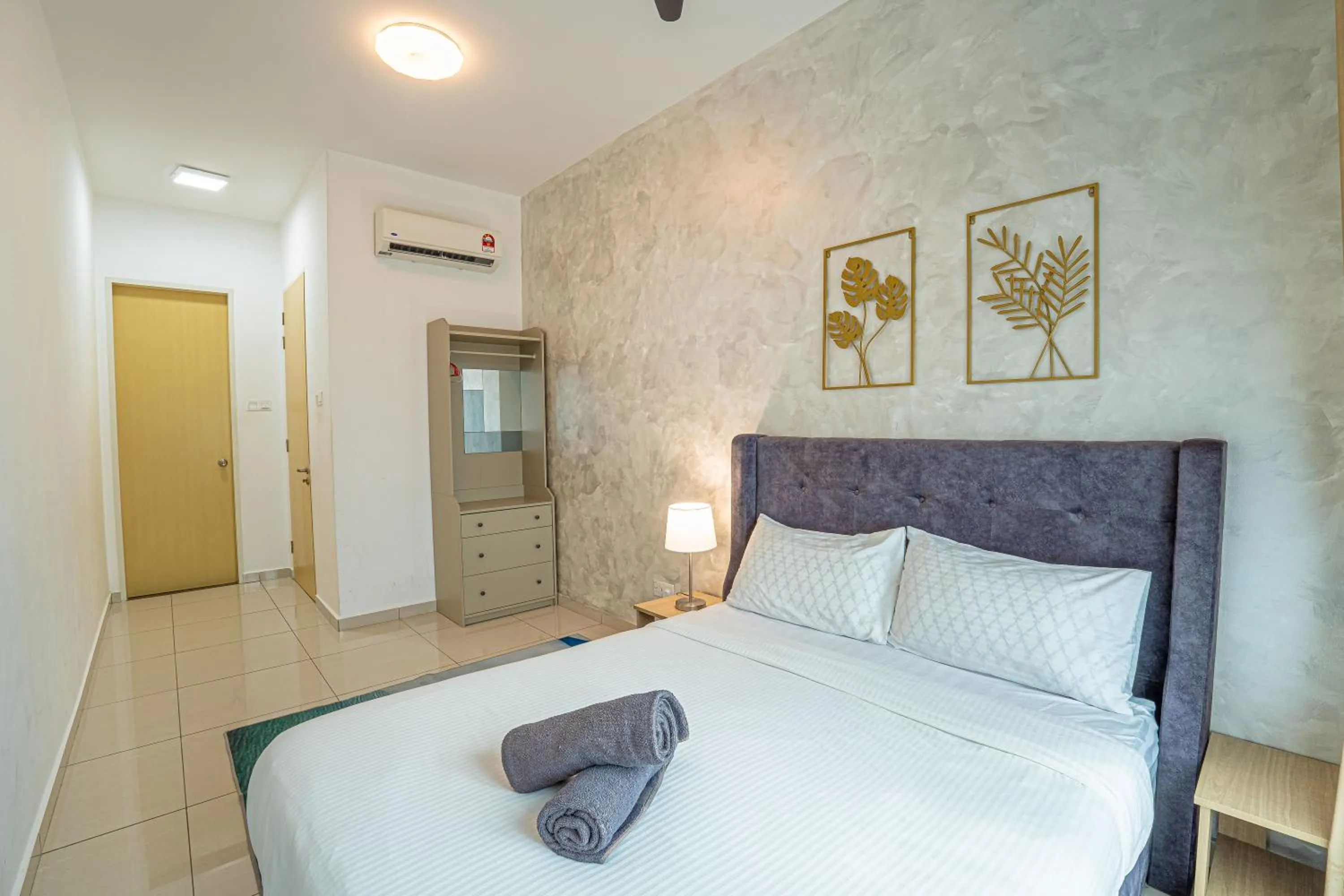 Bedroom, Bed in Legasi Kampung Baru Guesthouse