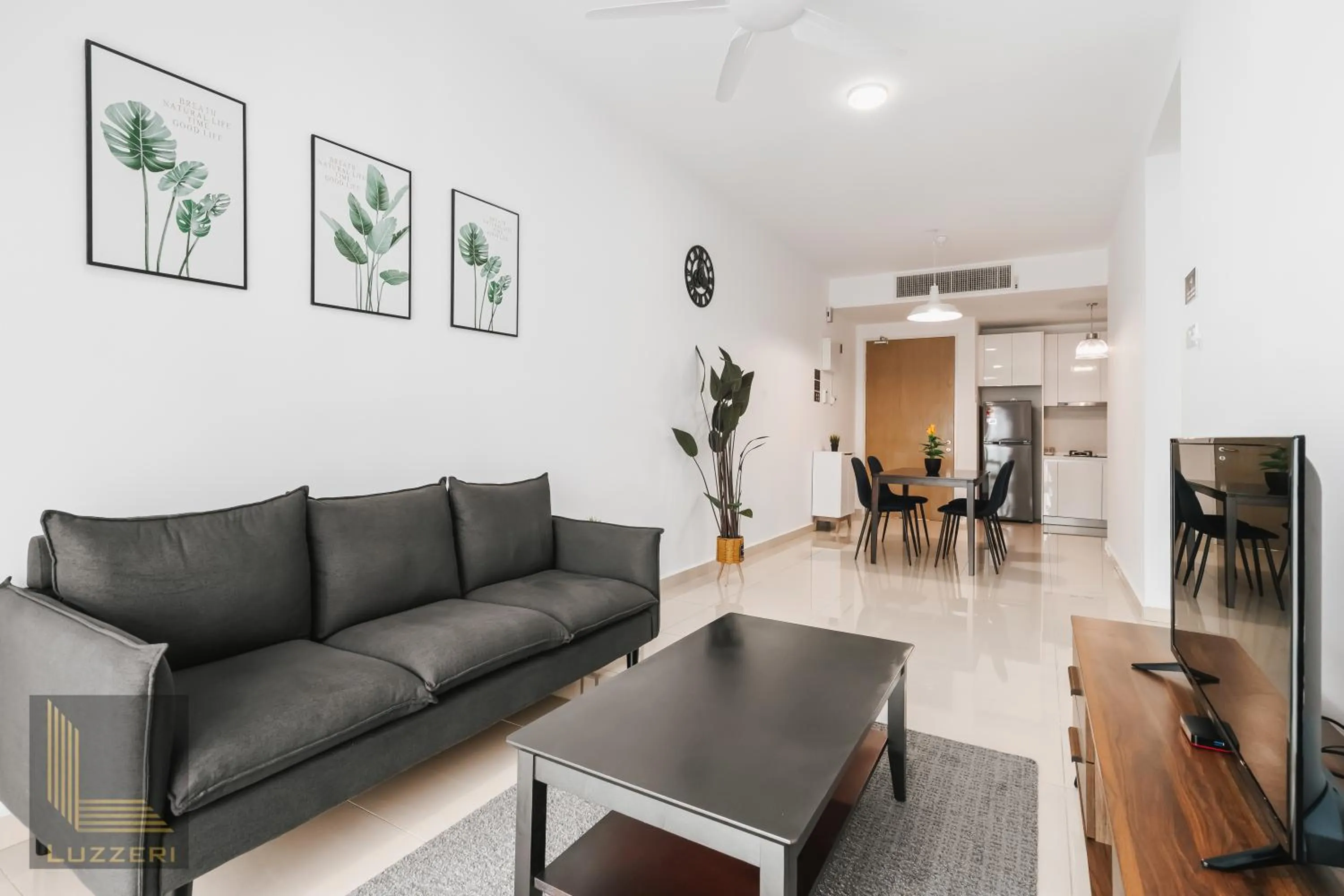 TV and multimedia in Legasi Kampung Baru Guesthouse