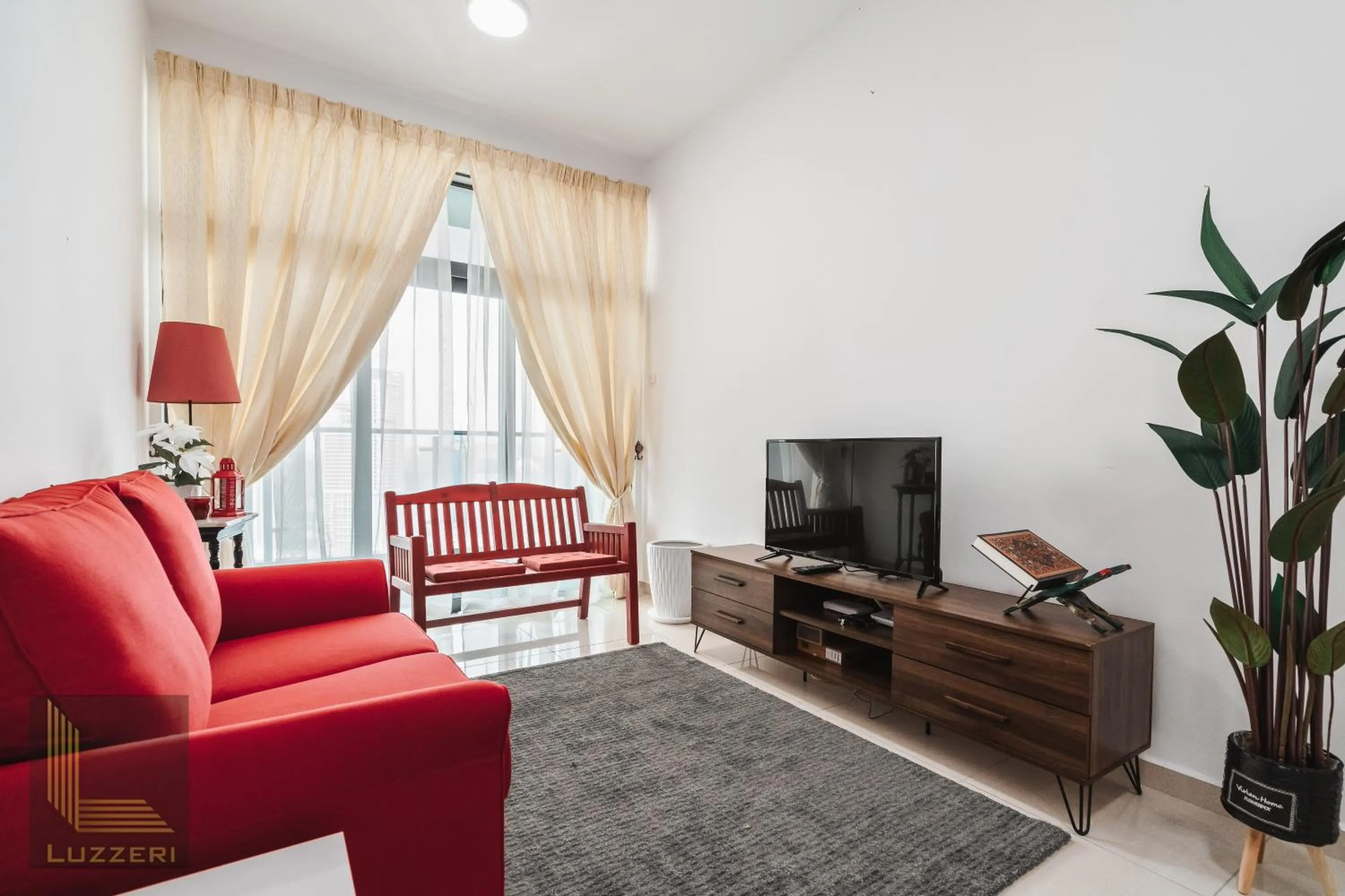 TV and multimedia in Legasi Kampung Baru Guesthouse