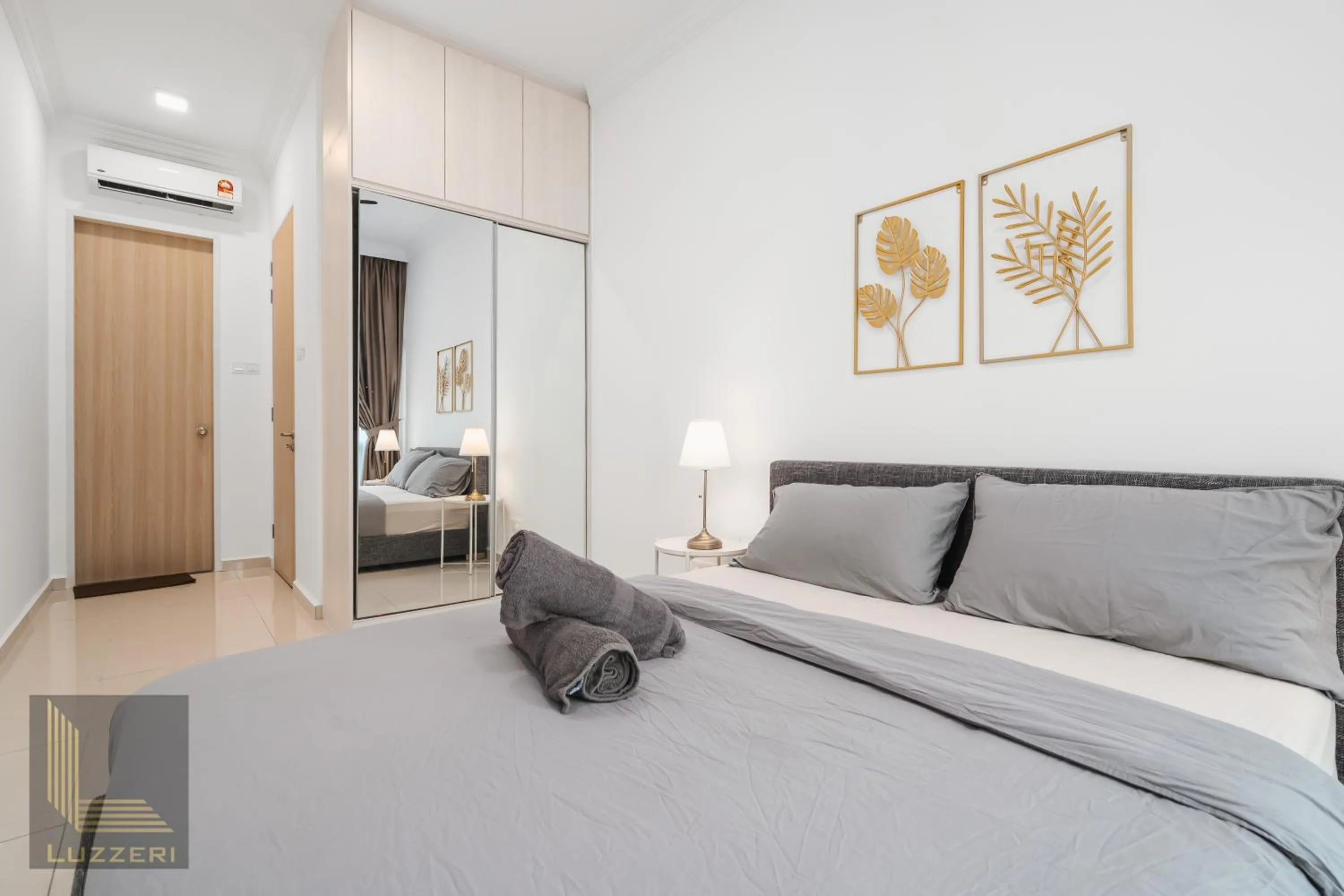 Bed in Legasi Kampung Baru Guesthouse