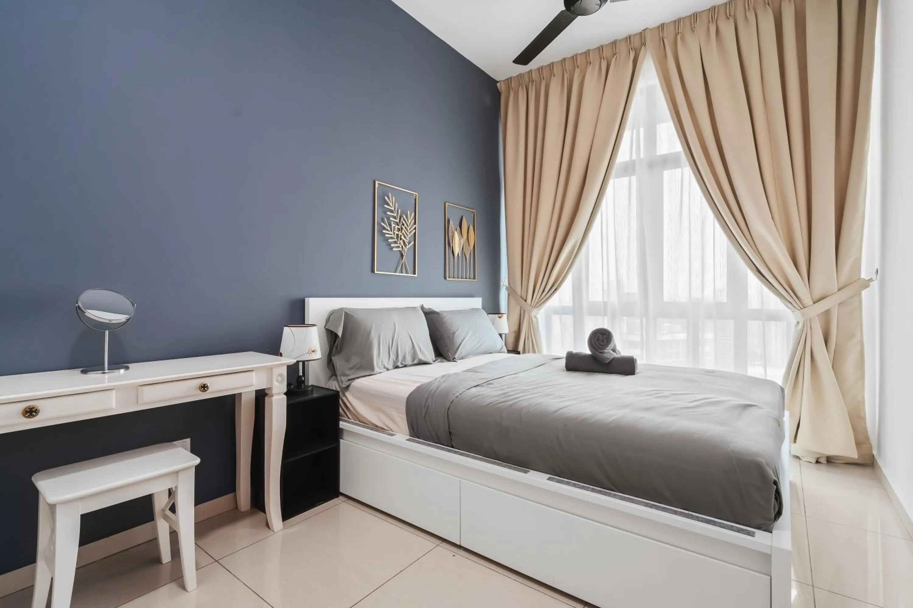 Bedroom, Bed in Legasi Kampung Baru Guesthouse