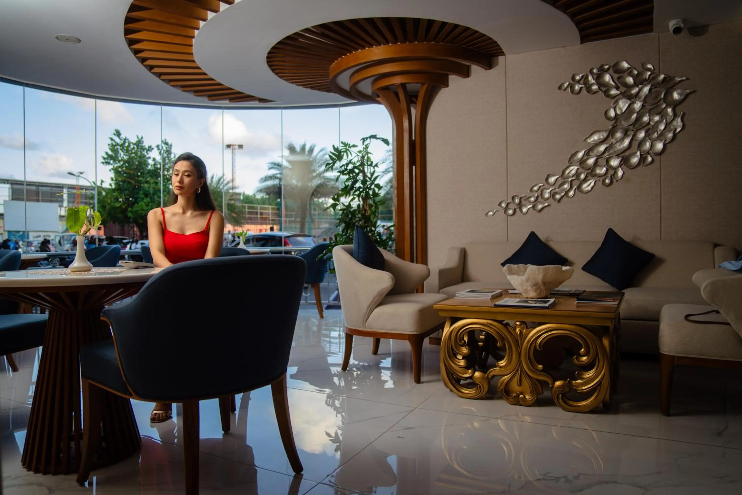 Restaurant/places to eat in UMET Seaview Hotel with Free Airport Pick up and Drop T&C Apply