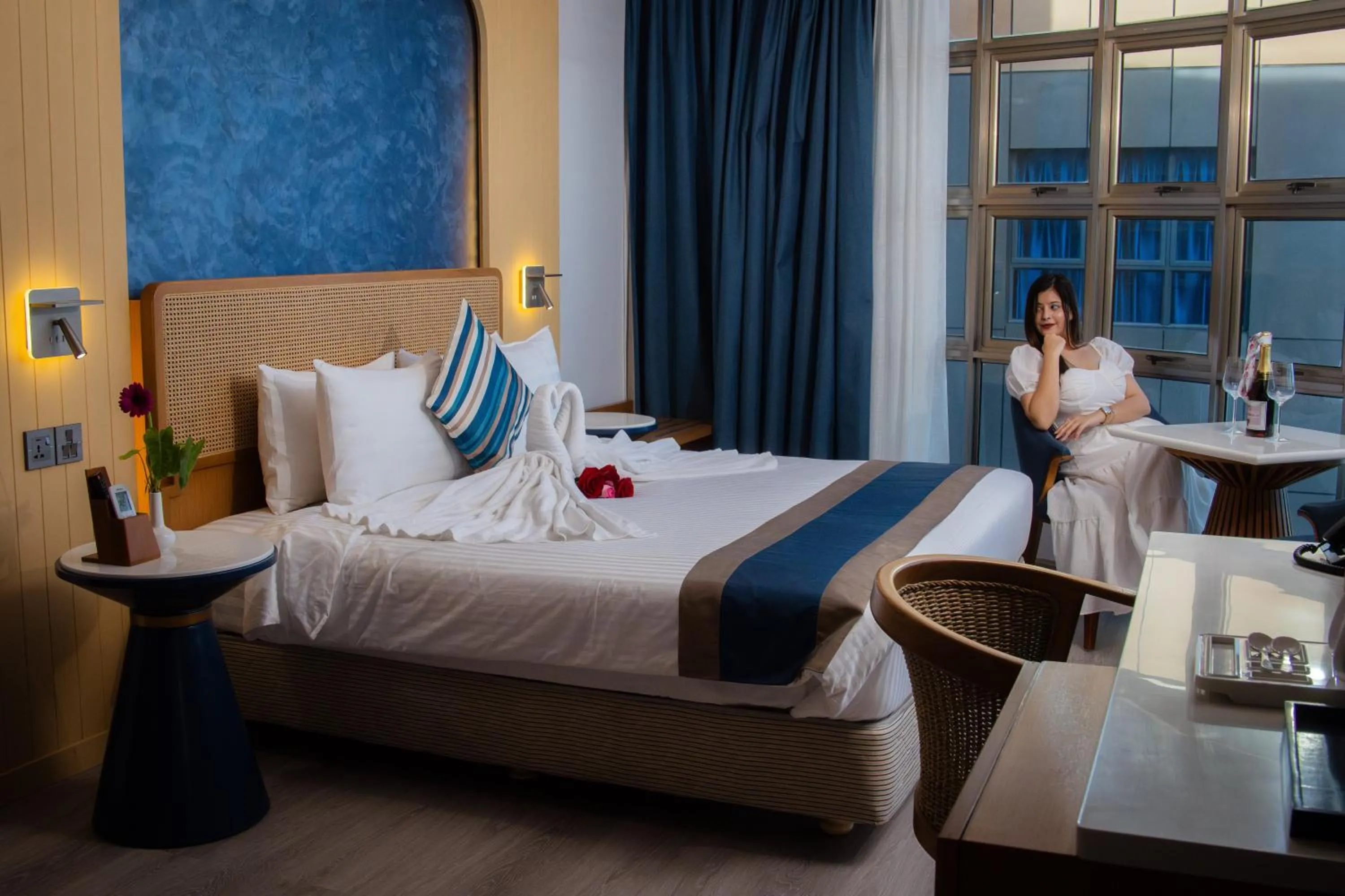 Bed in UMET Seaview Hotel with Free Airport Pick up and Drop T&C Apply