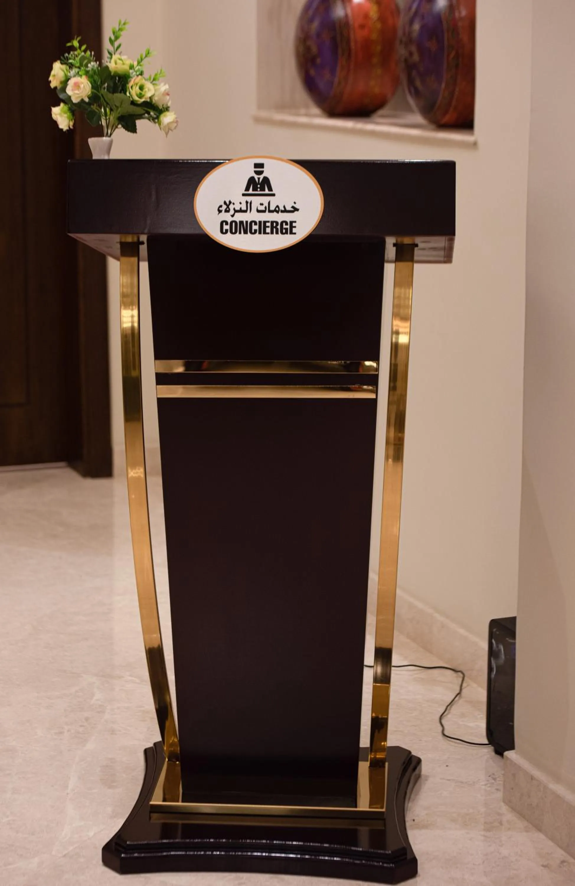 Lobby or reception in ROZANA HOTEL