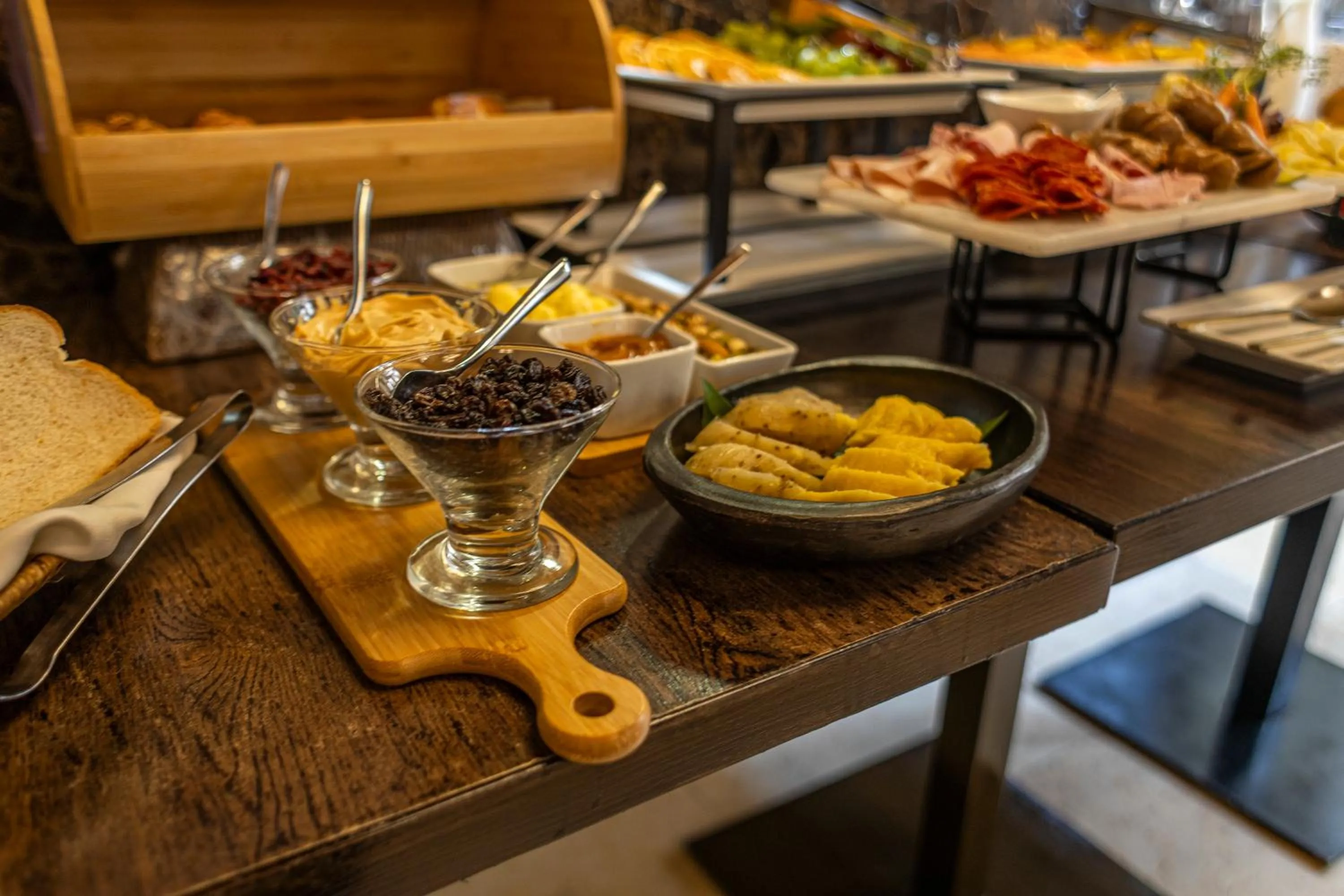 Buffet breakfast in Ananda Hotel Boutique