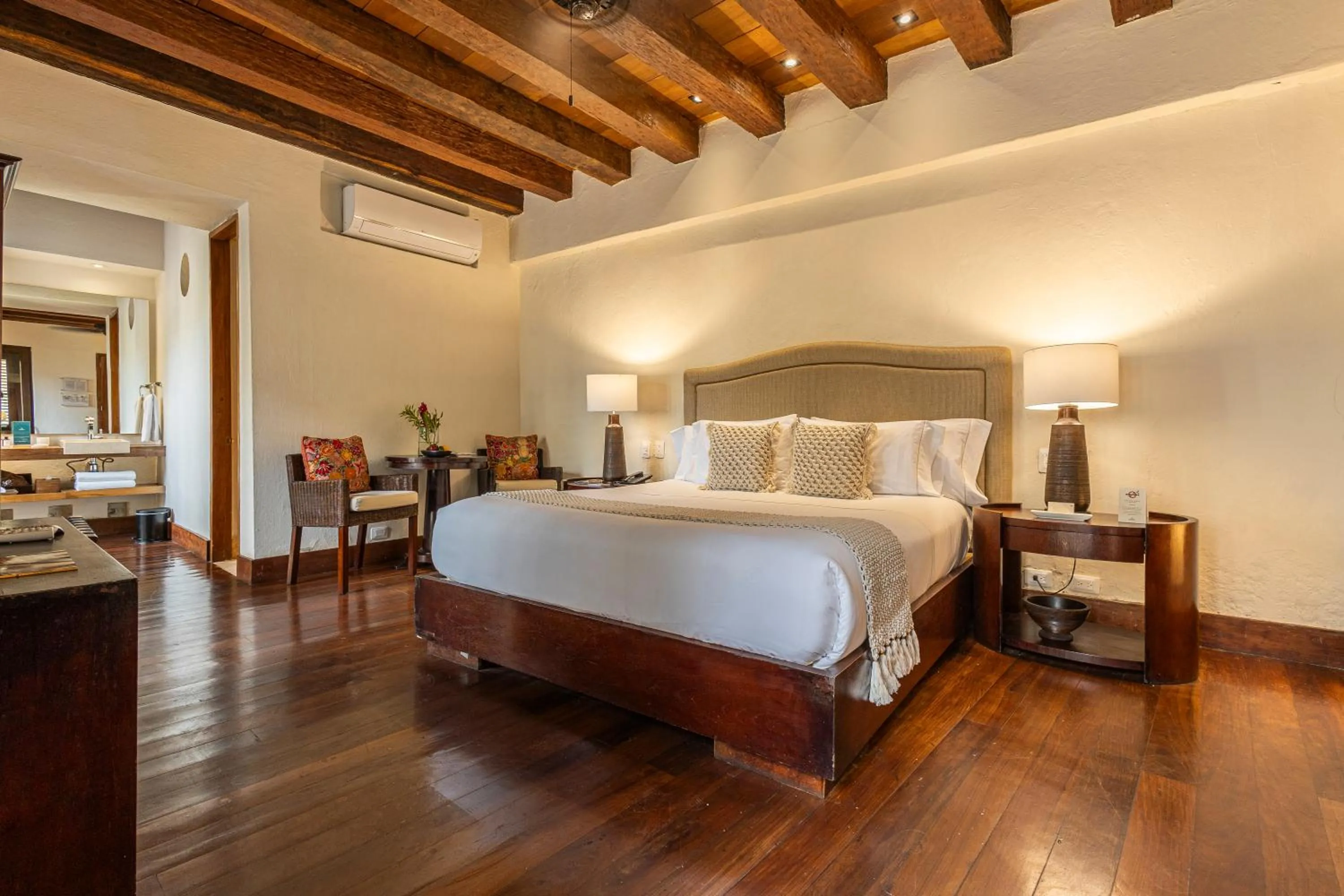 Bed in Ananda Hotel Boutique