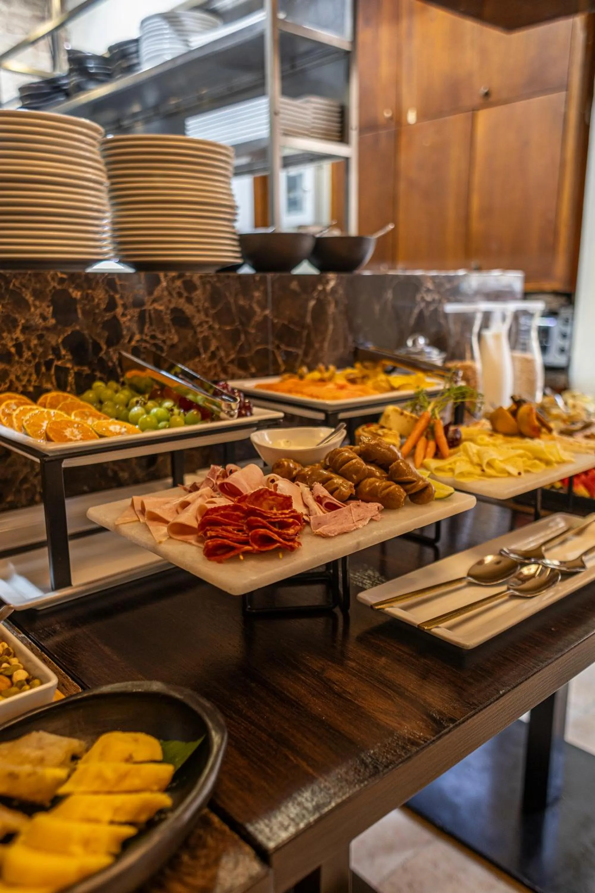 Buffet breakfast in Ananda Hotel Boutique