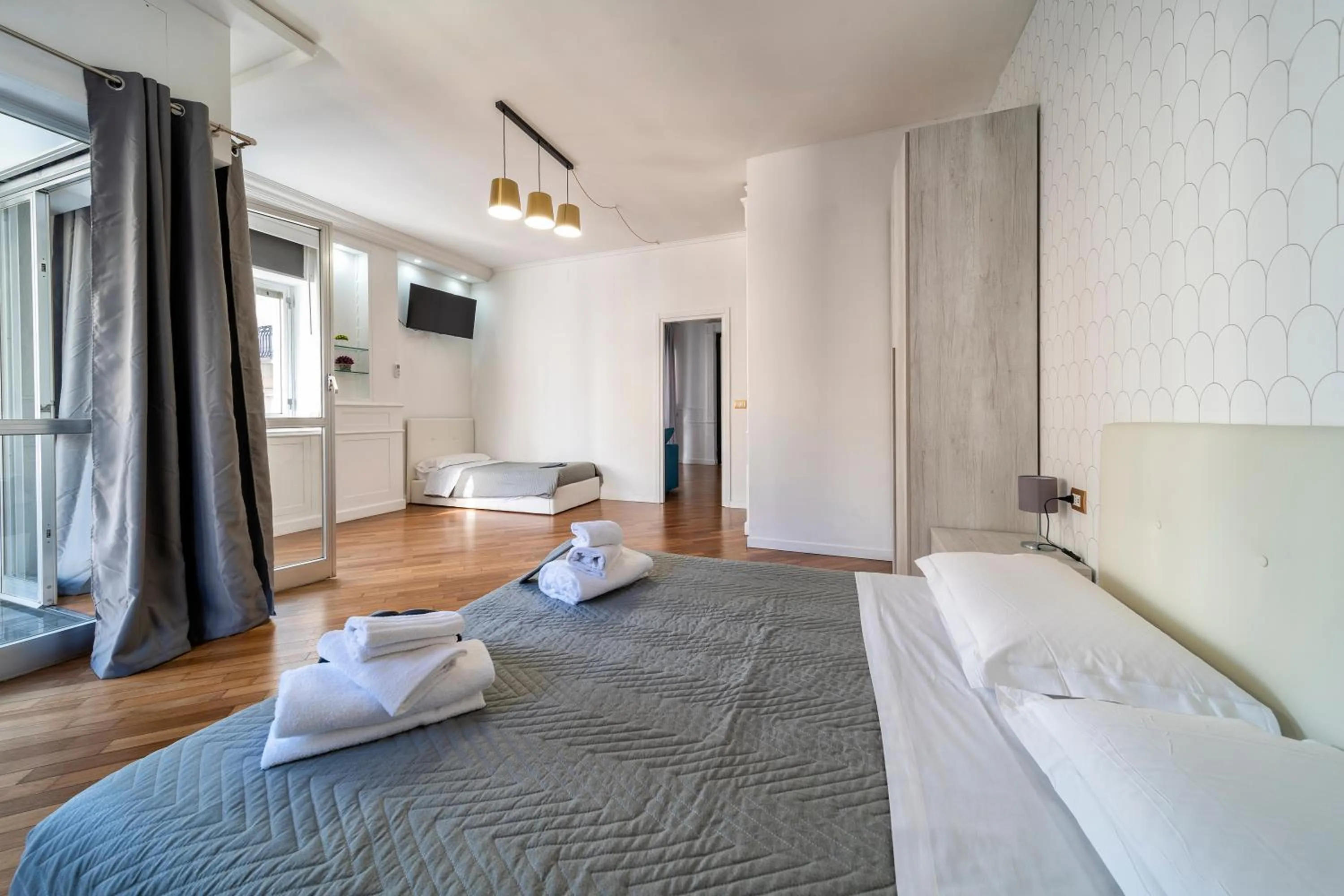 Bedroom, Bed in Dante 138 Class rooms & apartments