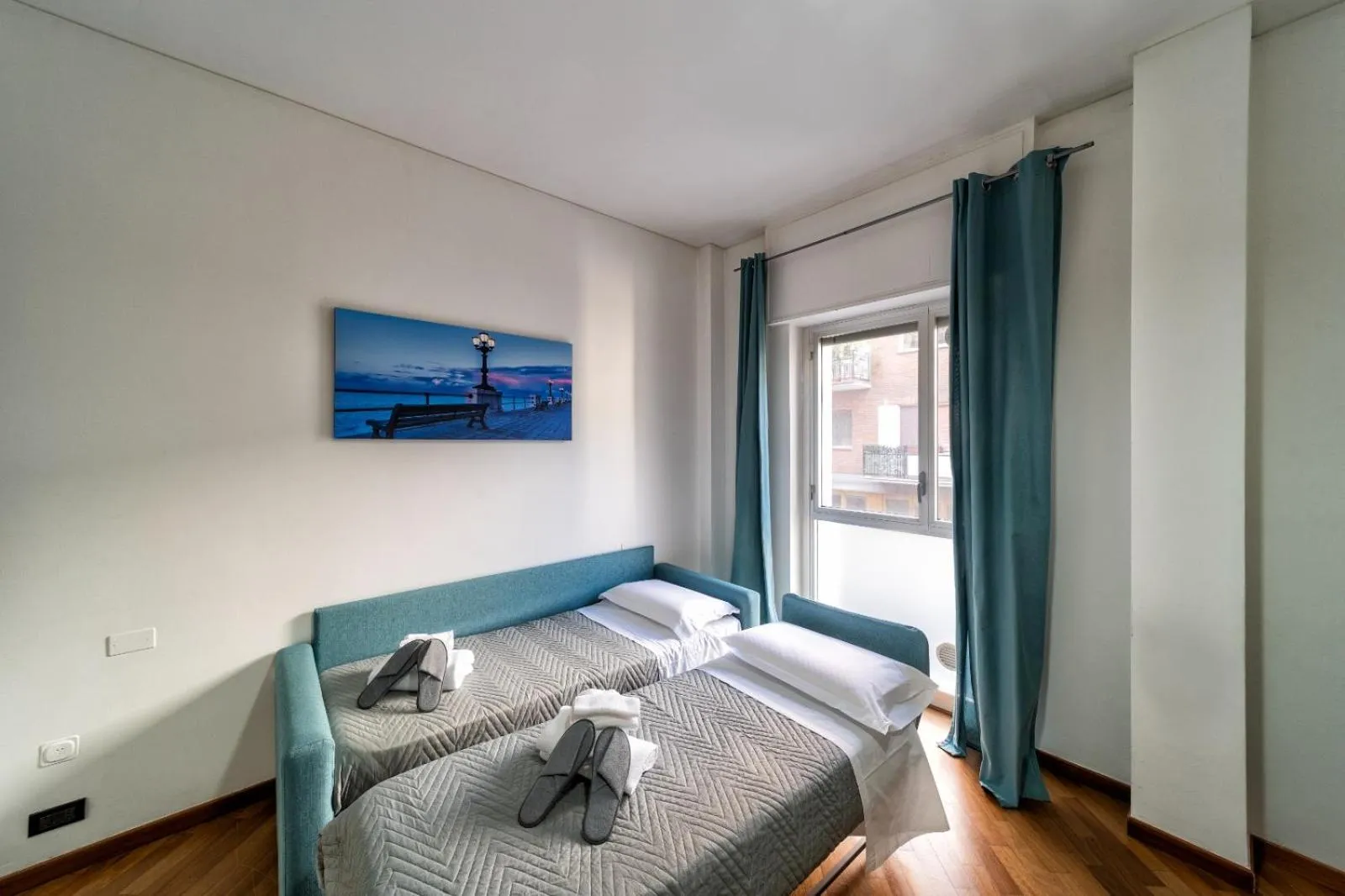 Bed in Dante 138 Class rooms & apartments