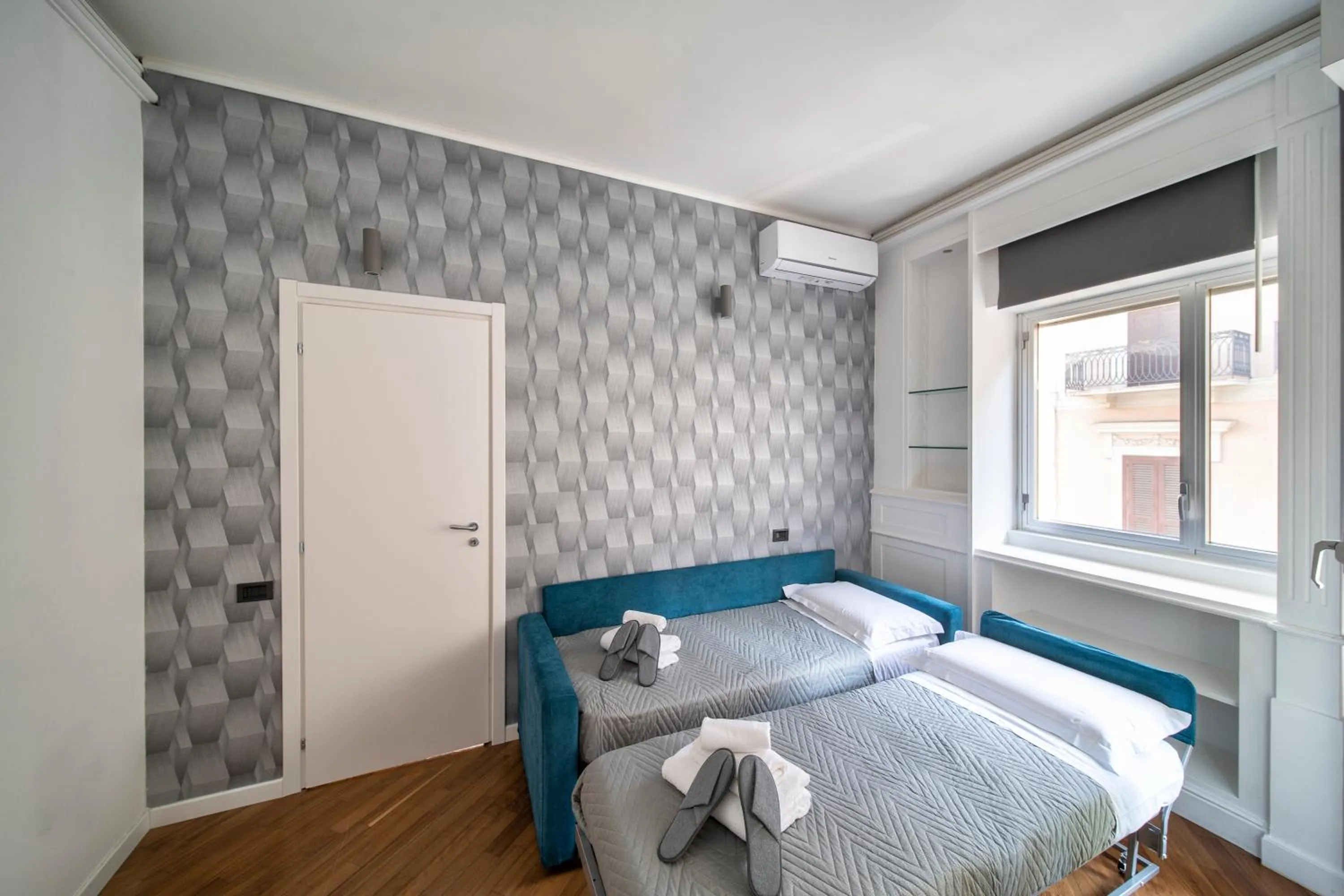 Bed in Dante 138 Class rooms & apartments