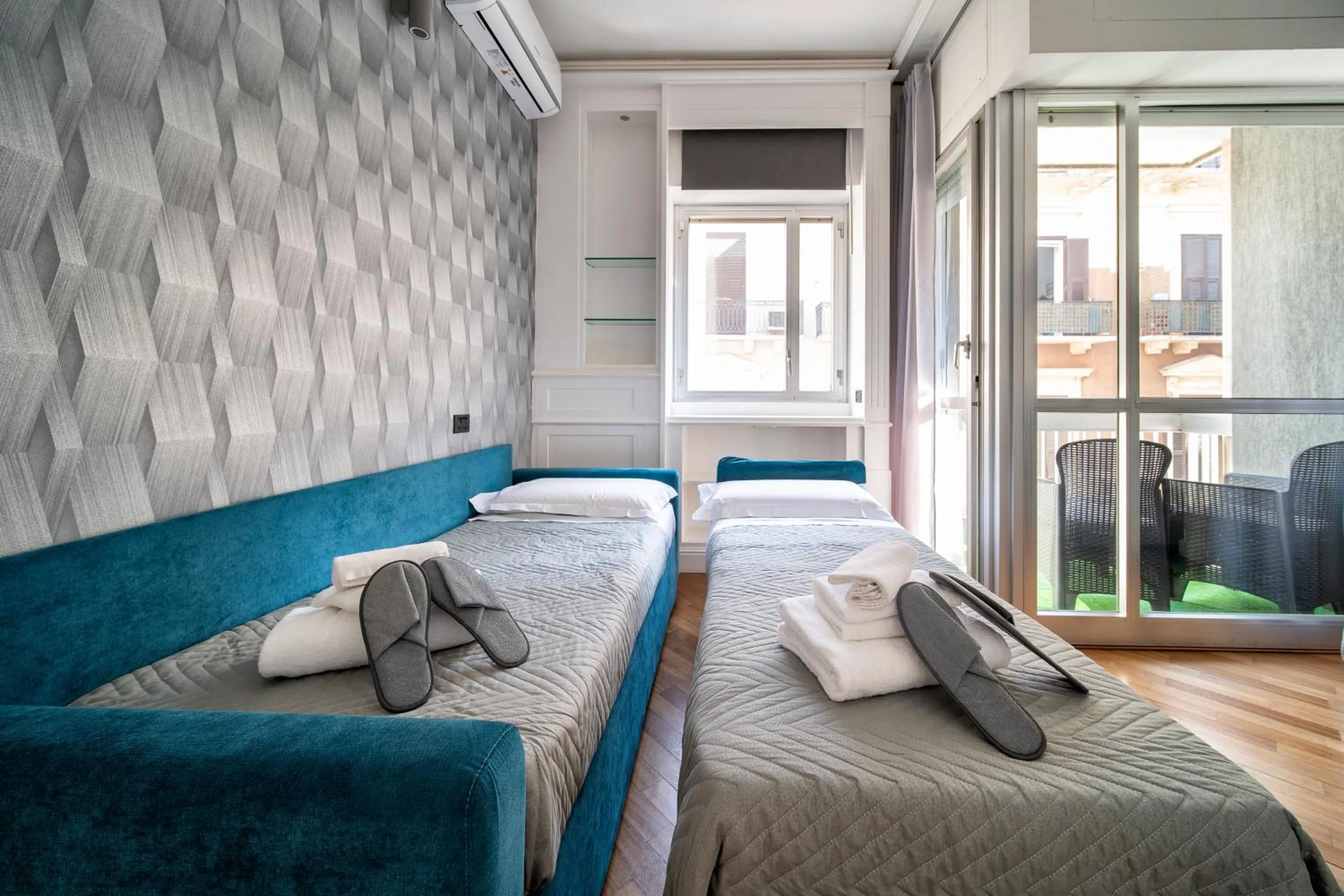 Bed in Dante 138 Class rooms & apartments