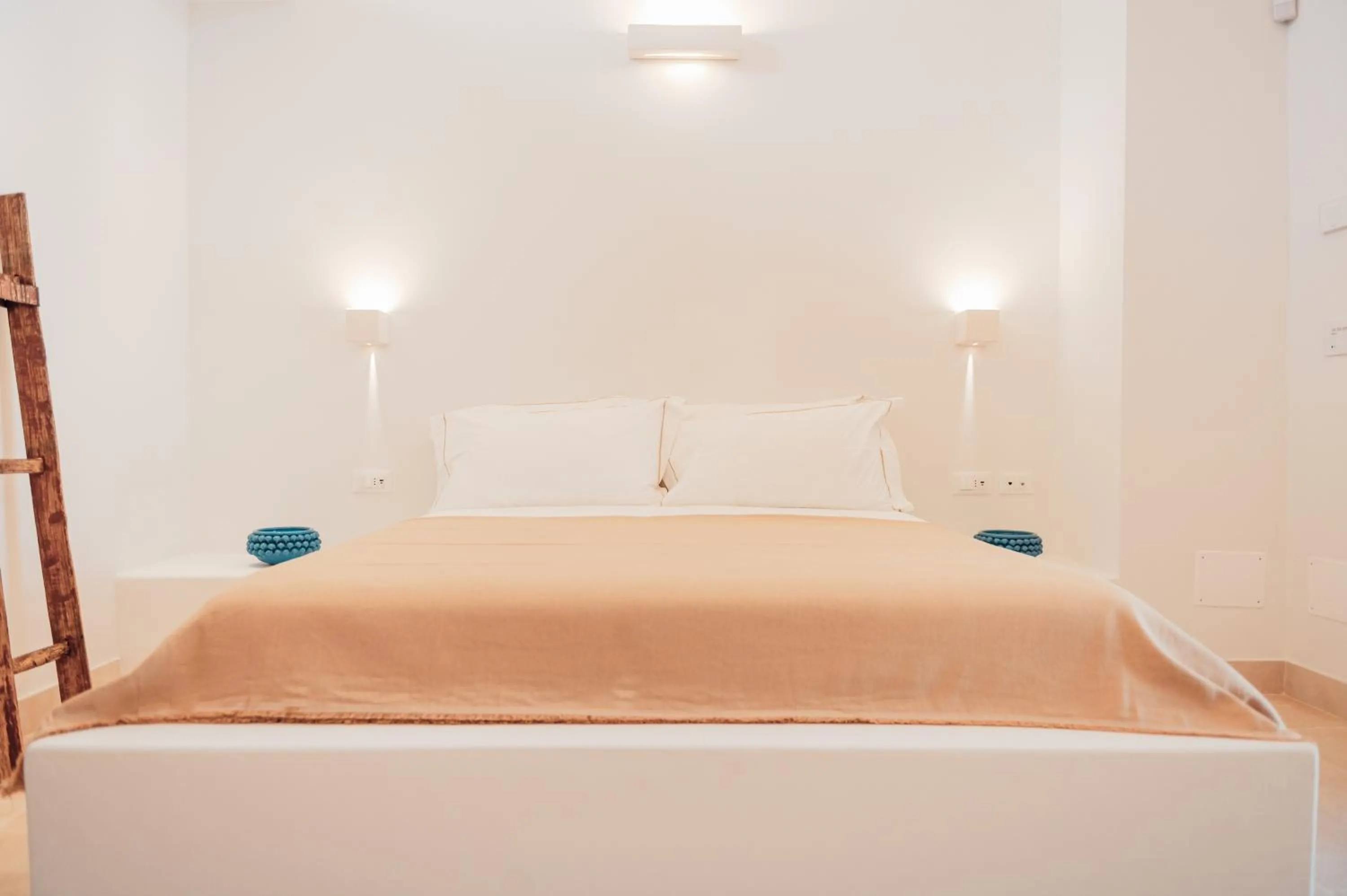 Bedroom, Bed in Tenuta Tresca Suites - Dimora Storica