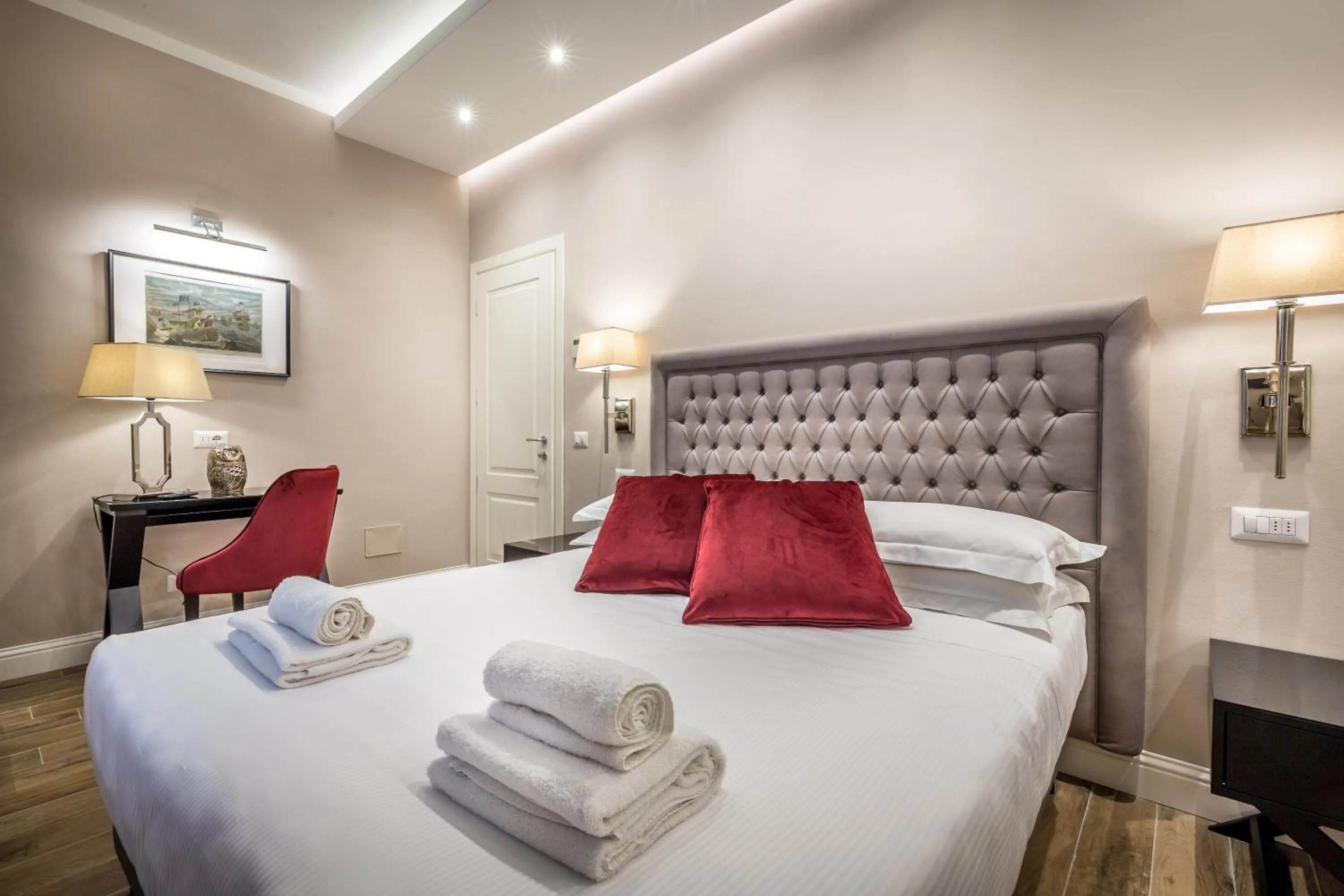 Bed in Hotel Emma Small Luxury Hotel