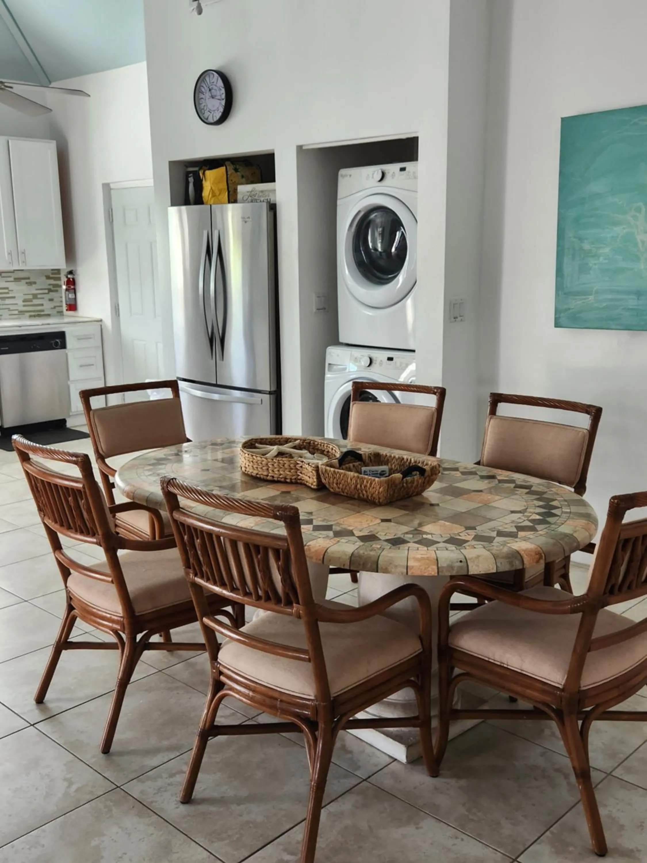 Dining area in The Tides, Grace Bay