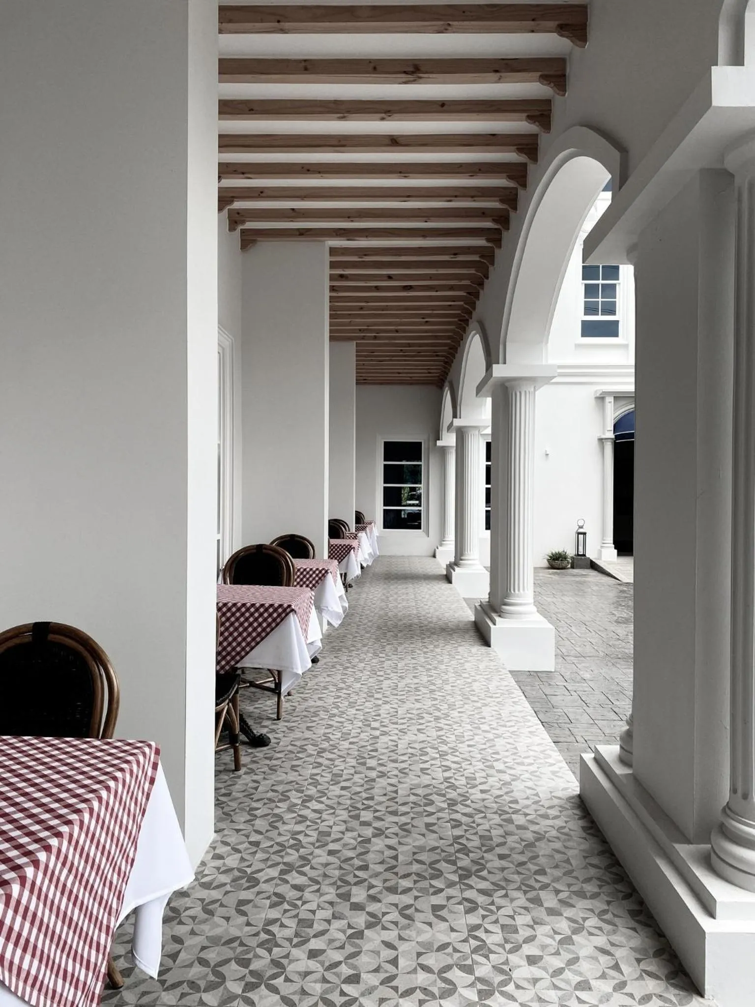 Breakfast, Bed in Le Cannes Hotel