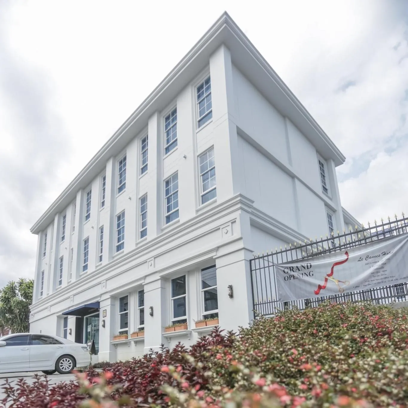 Le Cannes Hotel