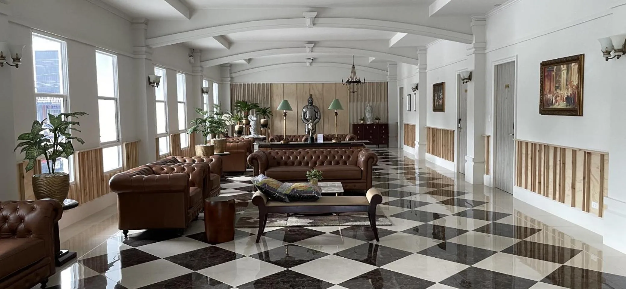 Lobby or reception in Le Cannes Hotel