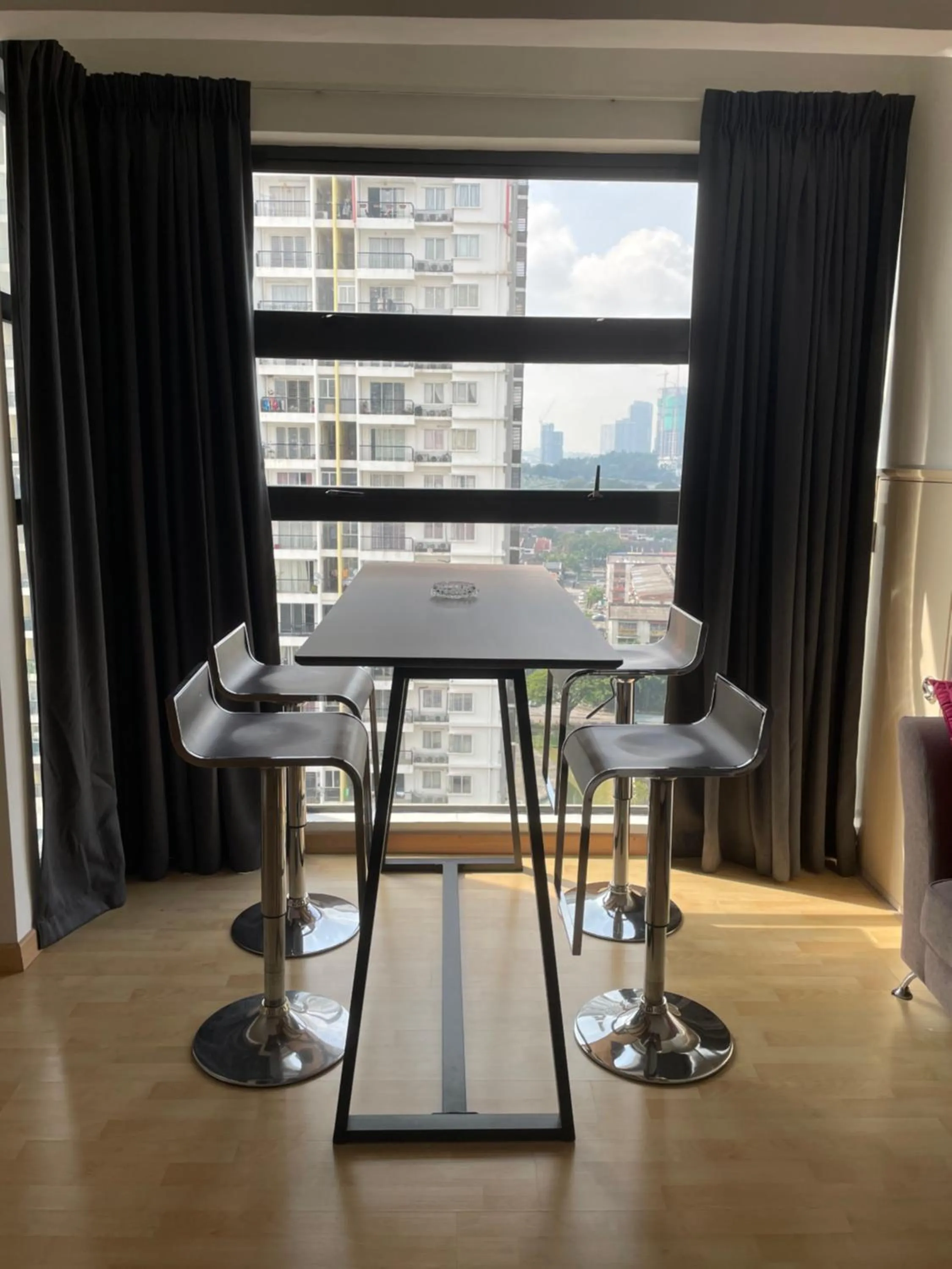 Private Jacuzzi Staycation at KL City 152