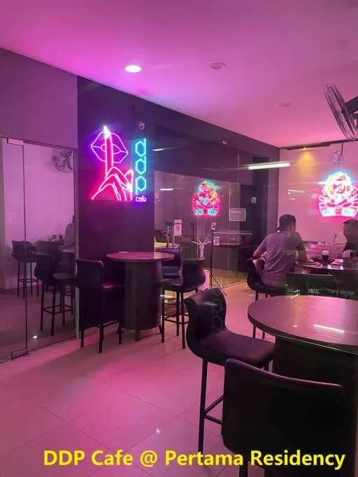 Private Jacuzzi Staycation at KL City 152