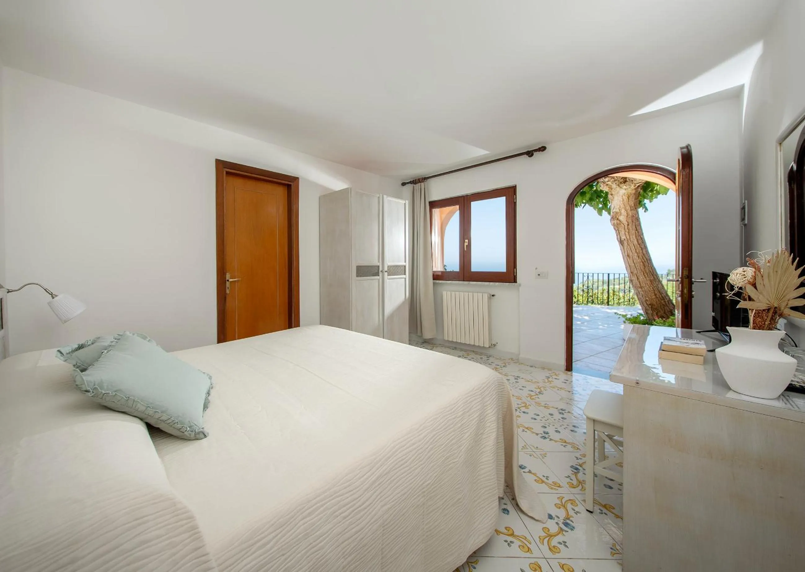 Photo of the whole room, Bed in Hotel Il Girasole