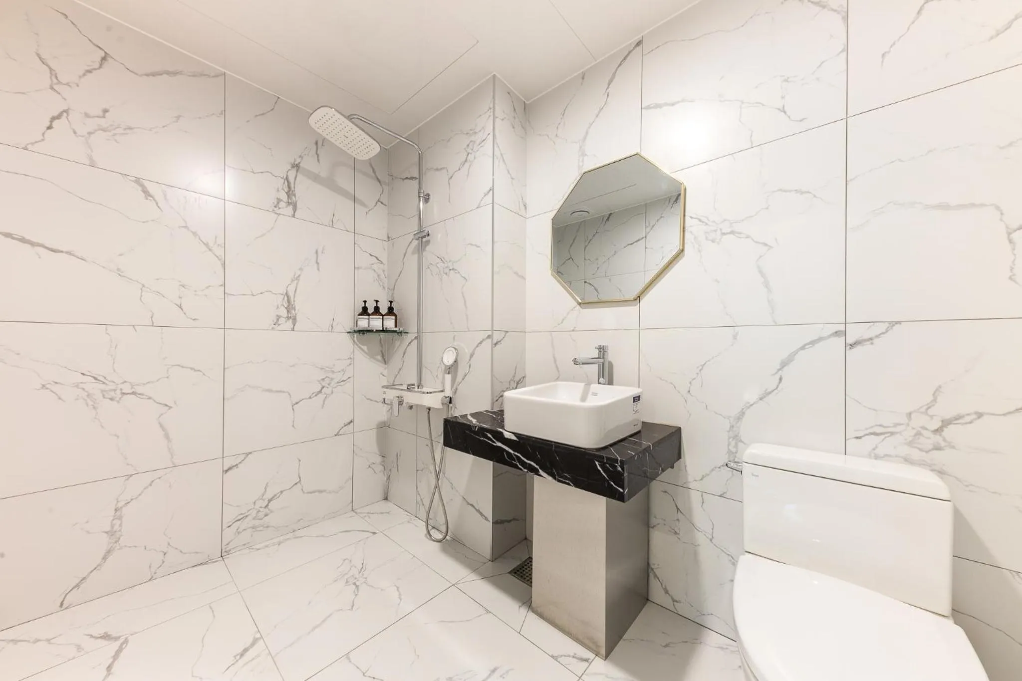 Bathroom in Hotel 24st Prestige