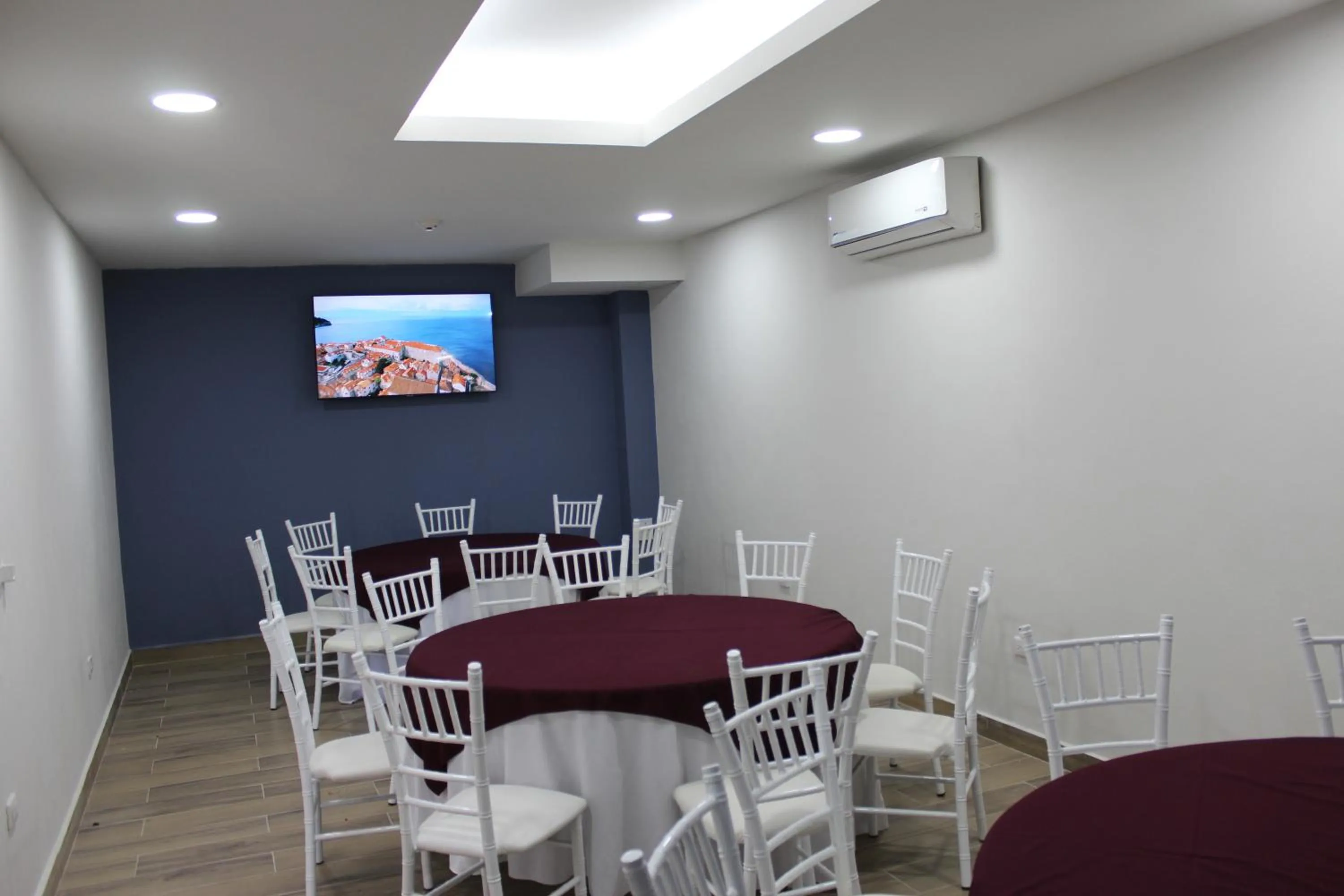 Banquet/Function facilities in Sawari Hotel