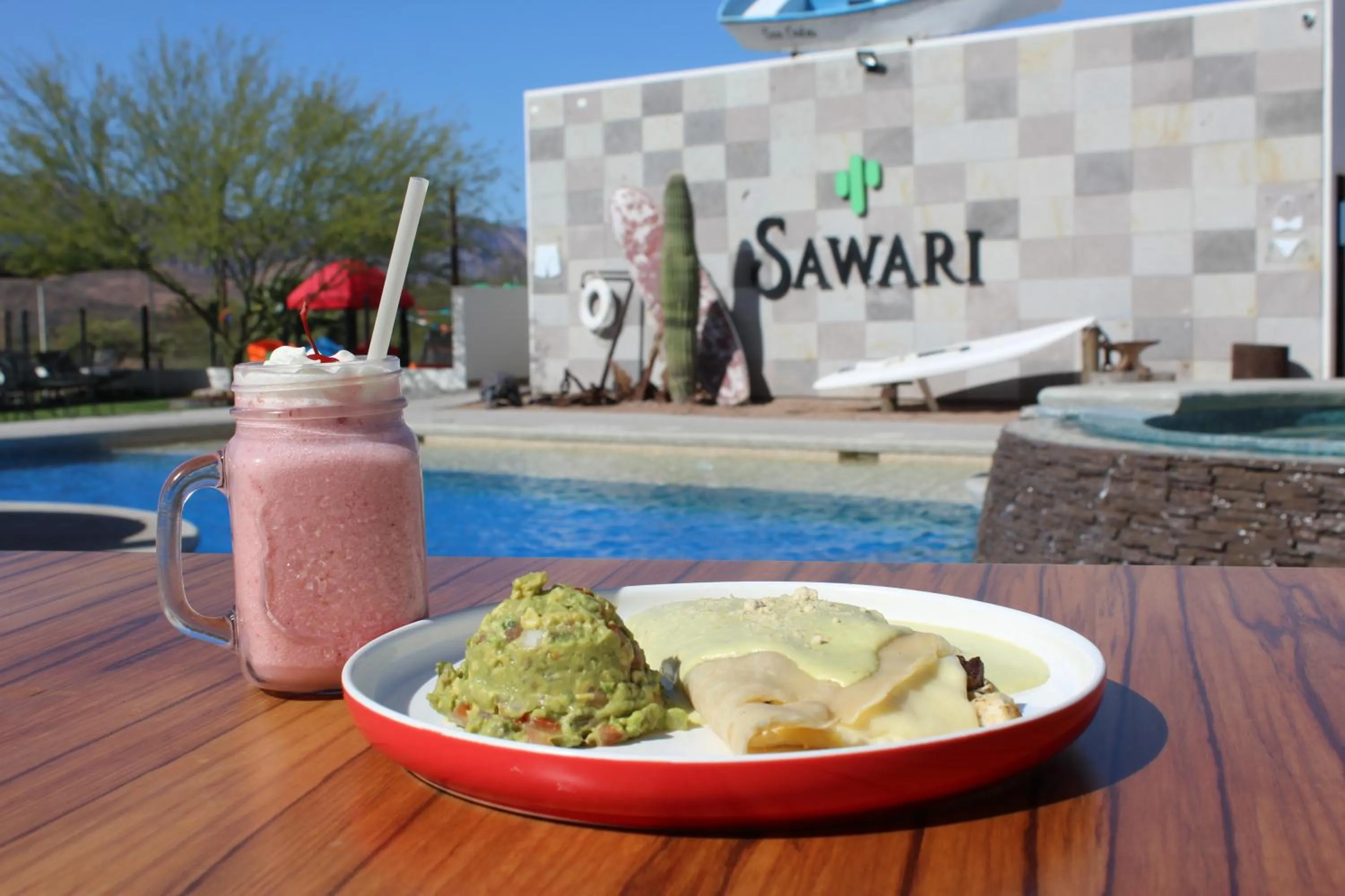 Food and drinks in Sawari Hotel