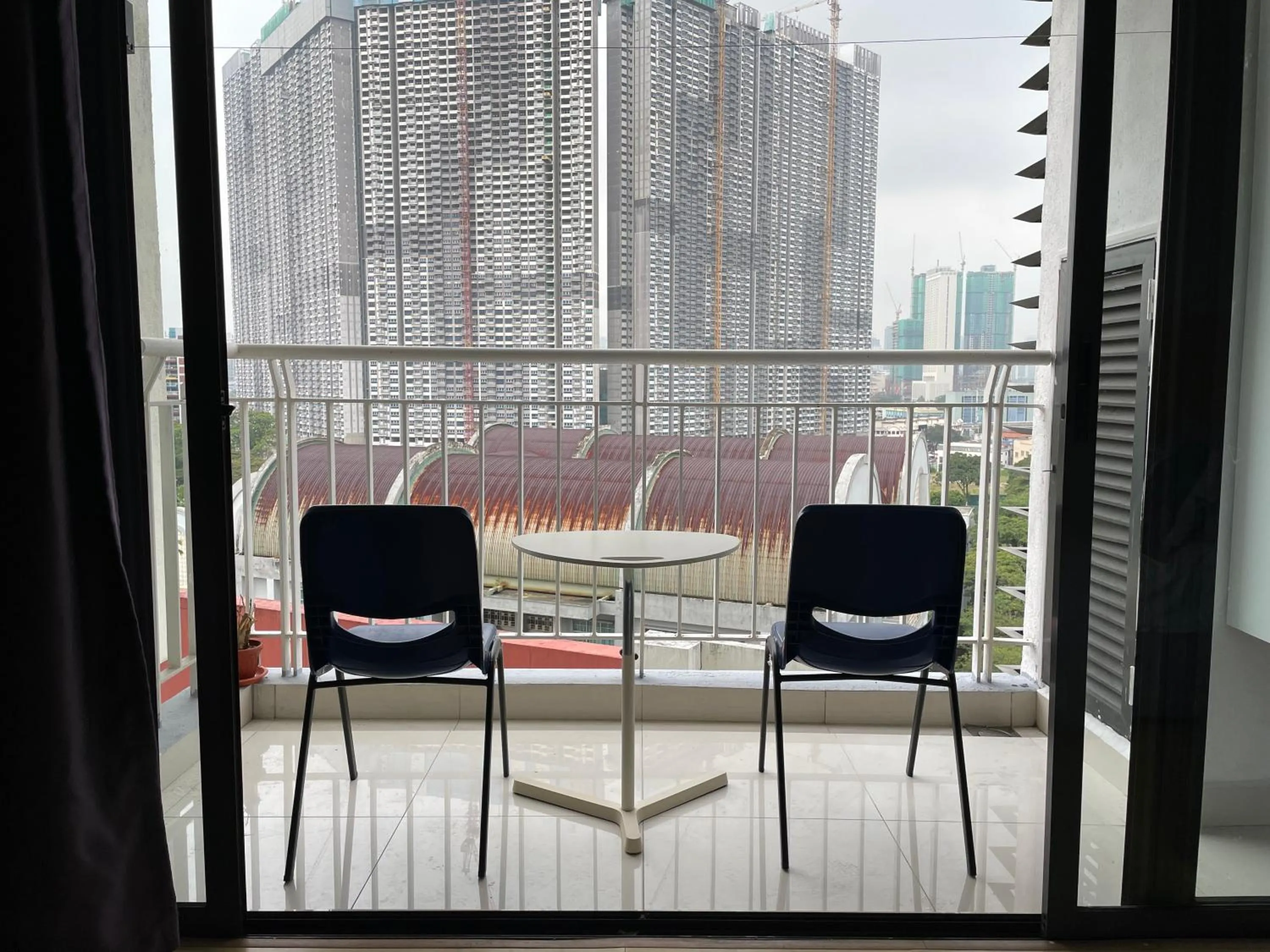 Balcony/Terrace in Private Jacuzzi Staycation at KL City 721