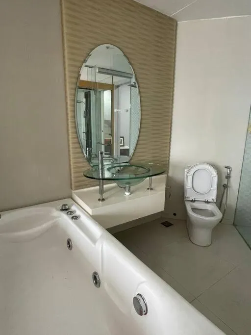 Private Jacuzzi Staycation at KL City 721