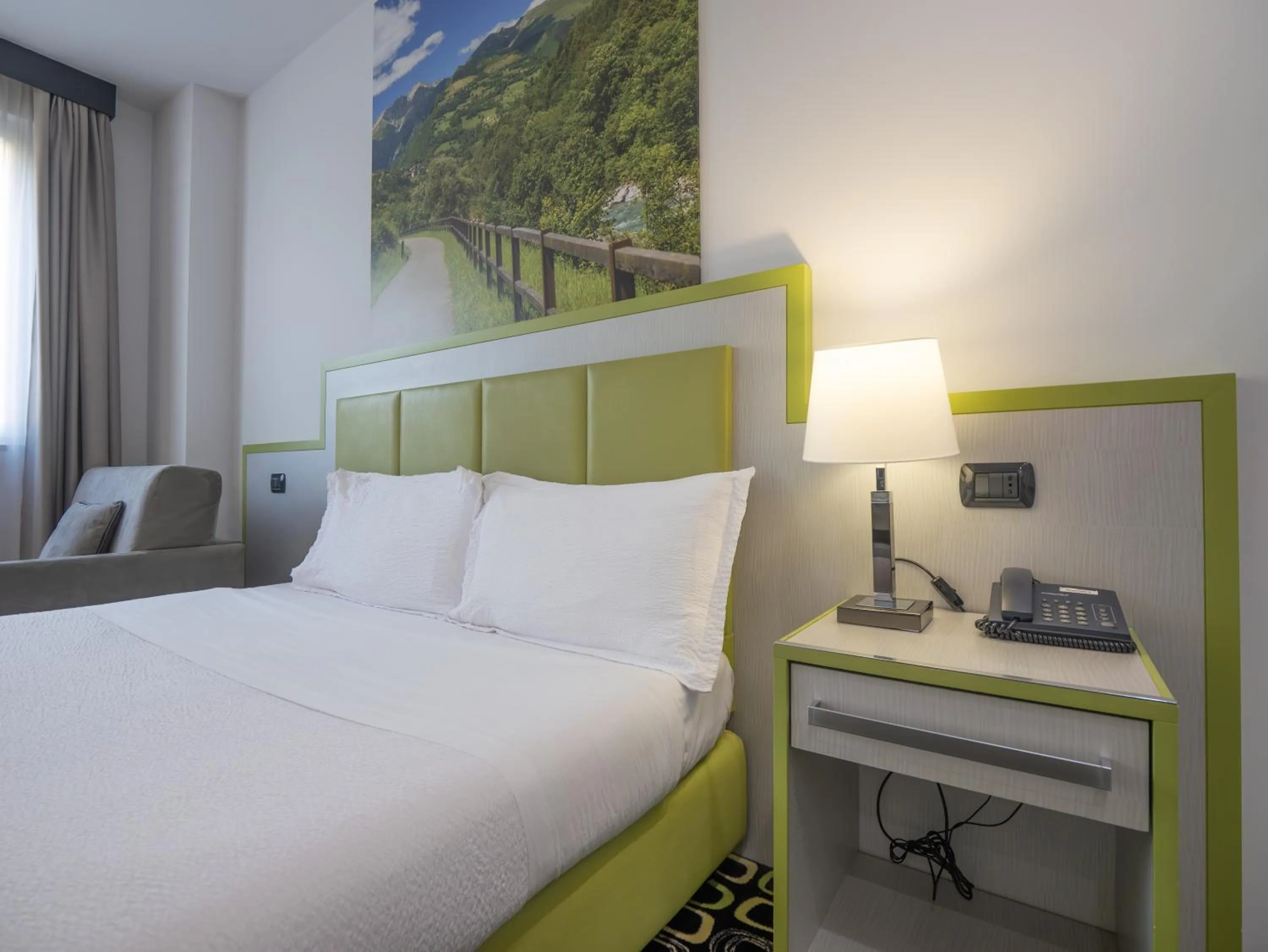 Bed in San Valentino Hotel