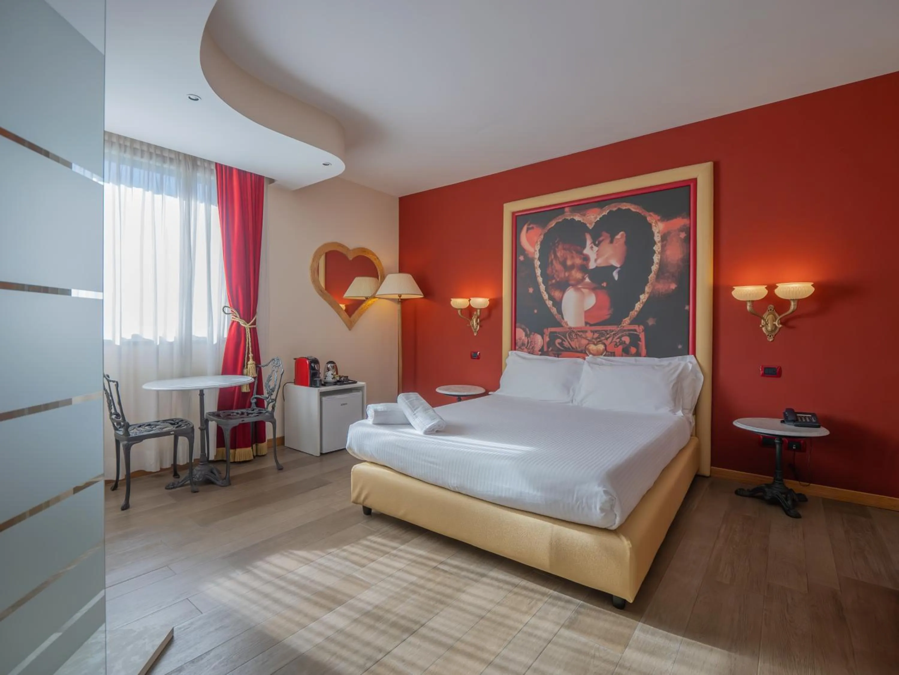 Bed in San Valentino Hotel