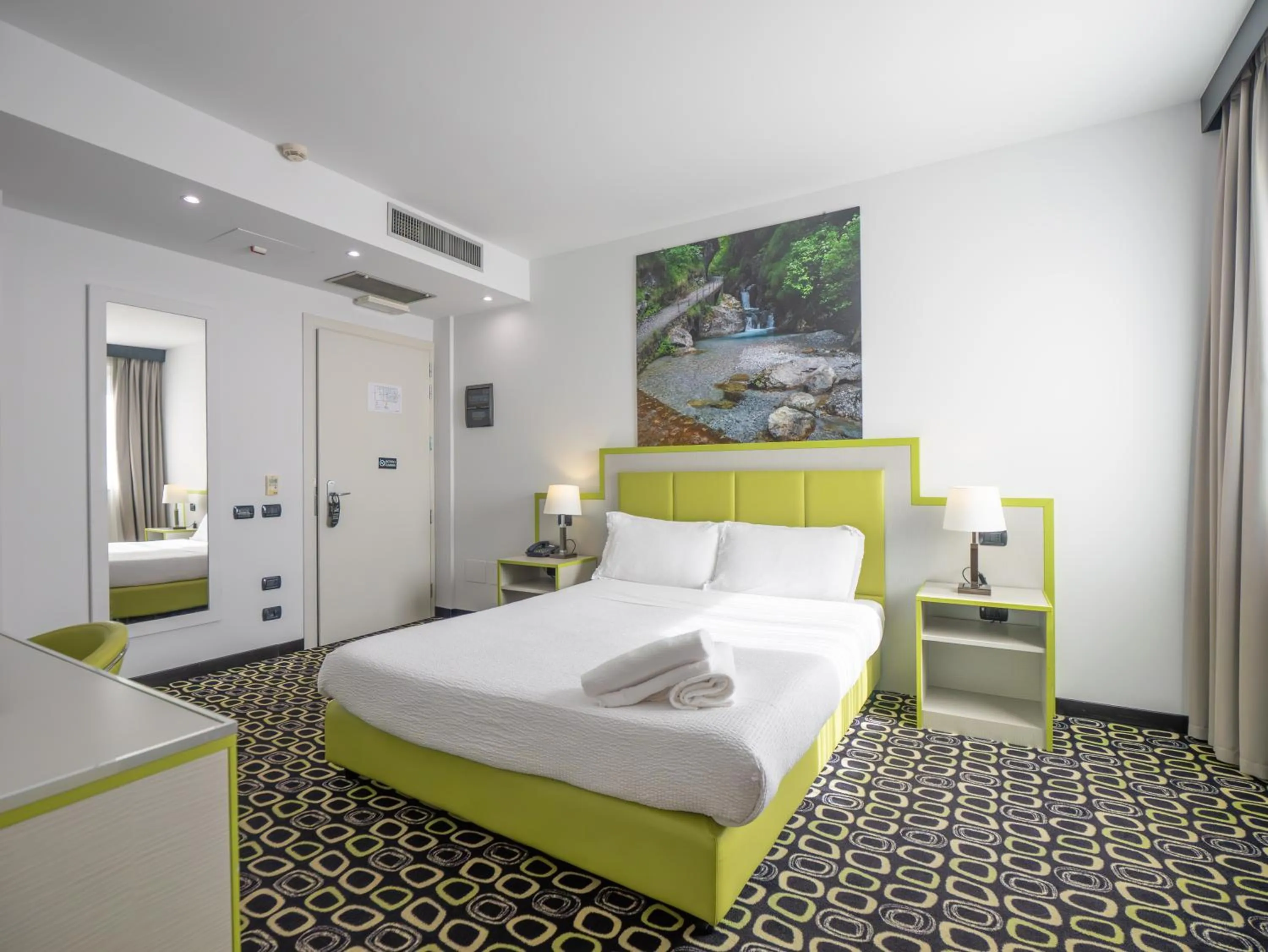 Bed in San Valentino Hotel