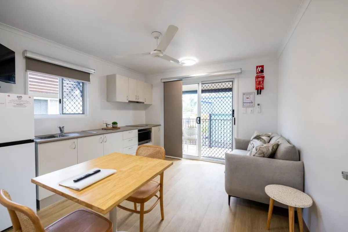 Kitchen or kitchenette in Coral Coast Tourist Park