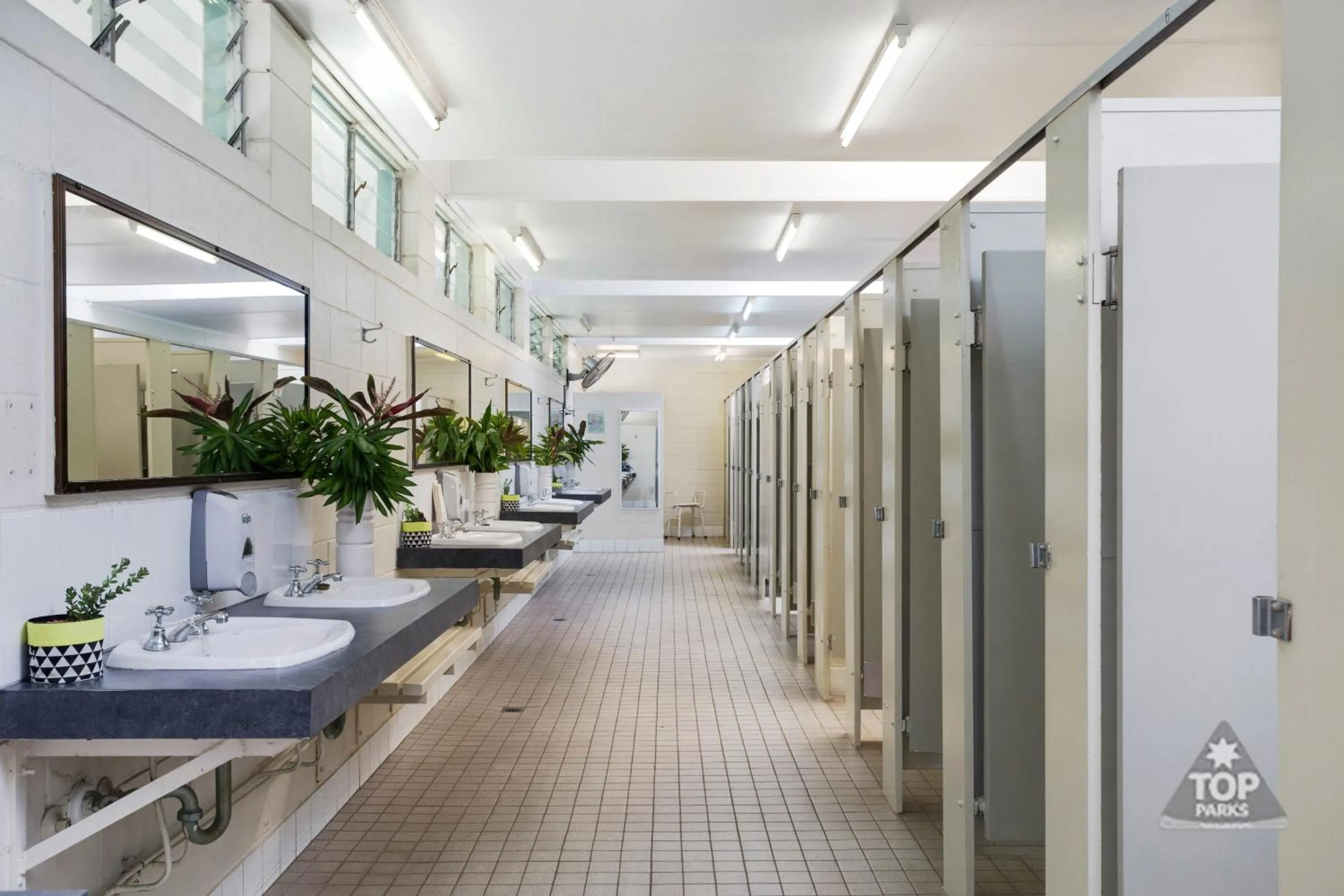 Property building in Coral Coast Tourist Park