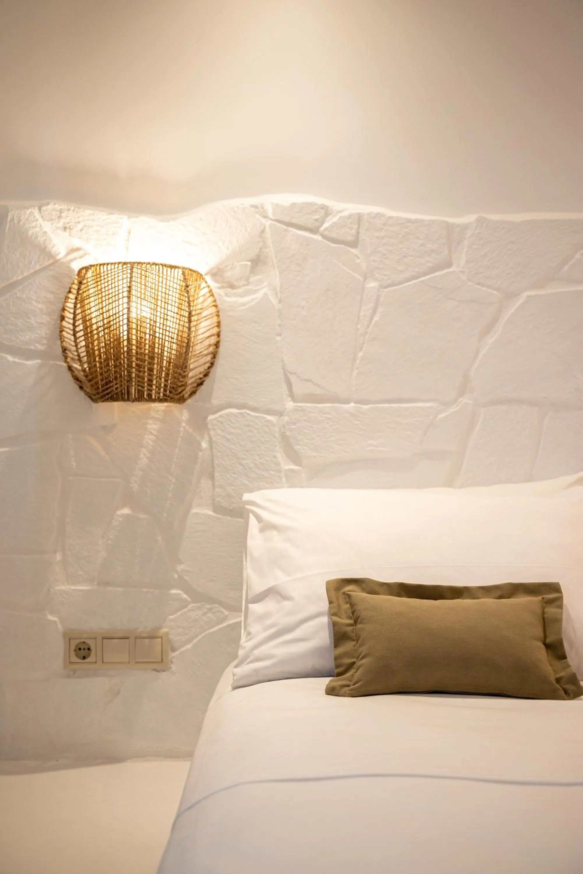 Bed in Euphoria Suites and Spa