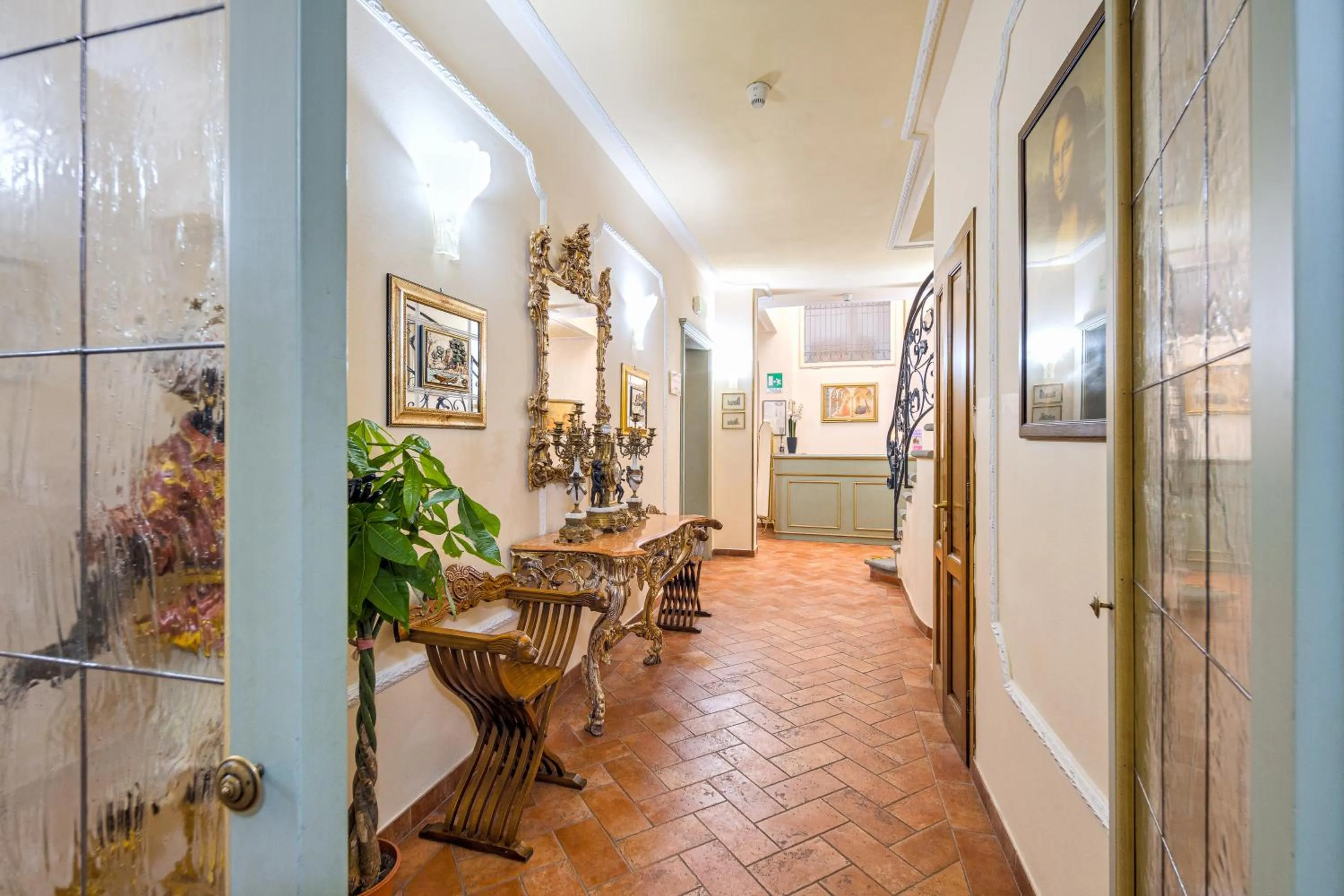 Lobby or reception in Hotel Annabella Roof Terrace