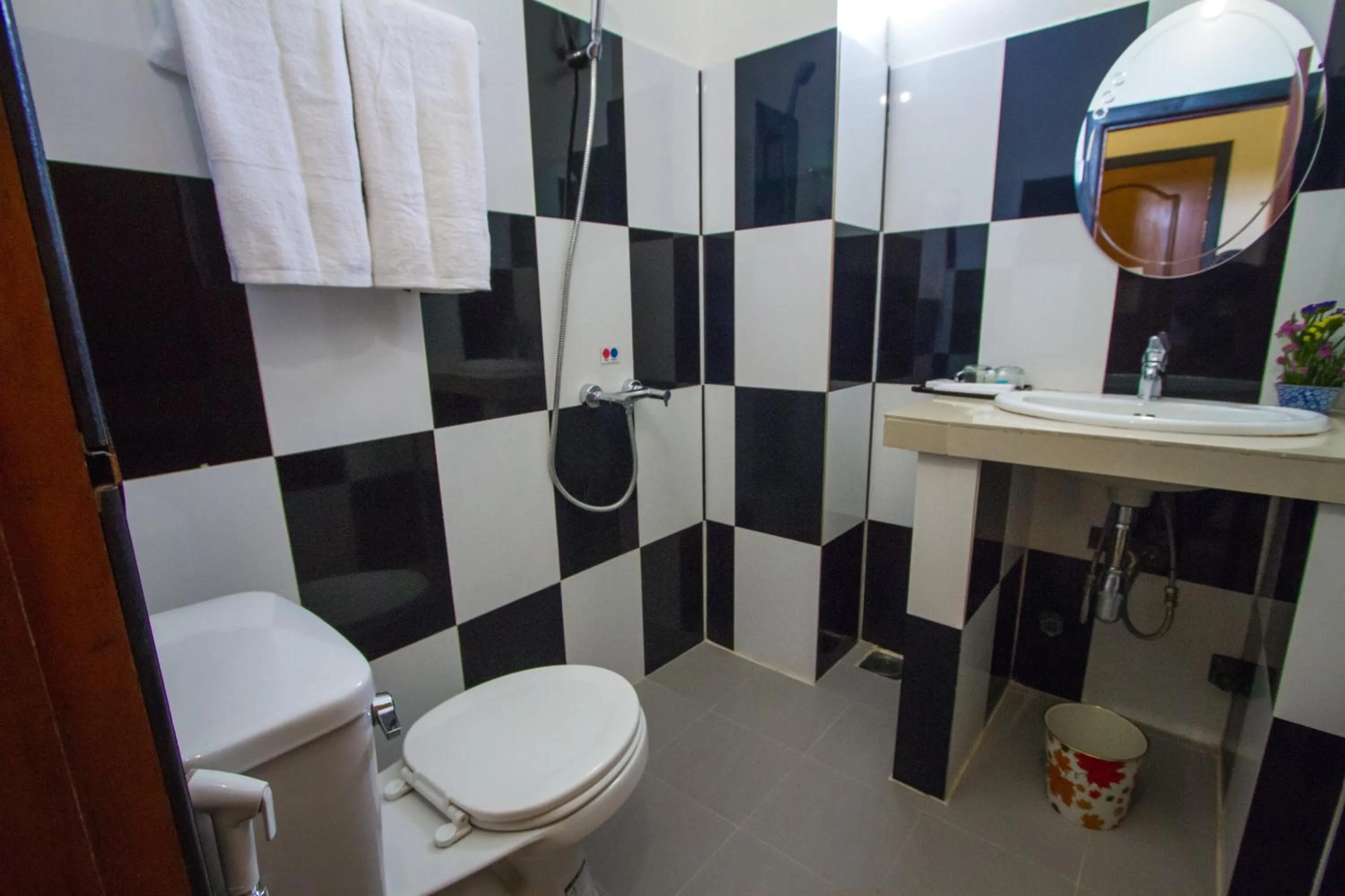 Bathroom in Botoum Hotel