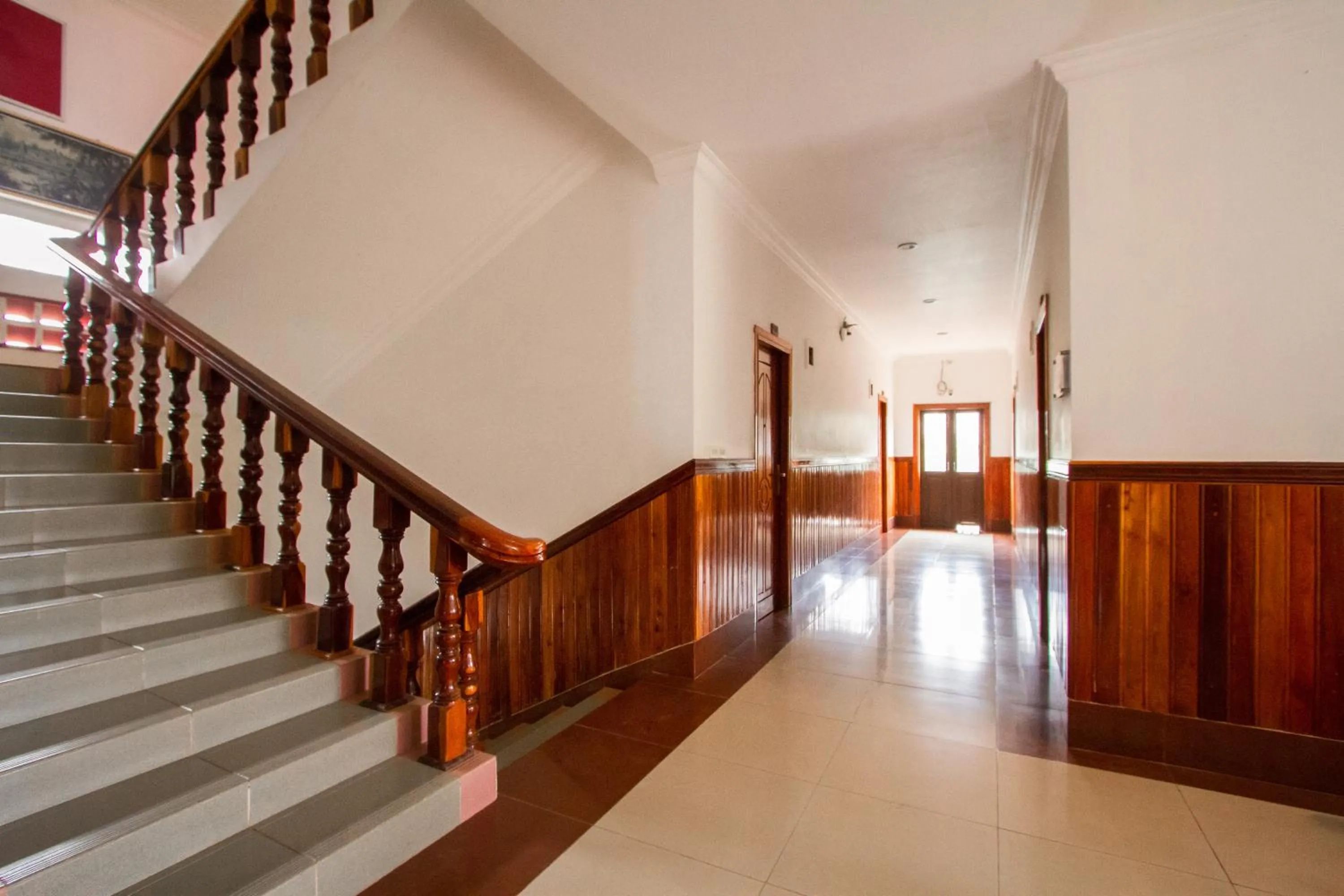 Property building in Botoum Hotel