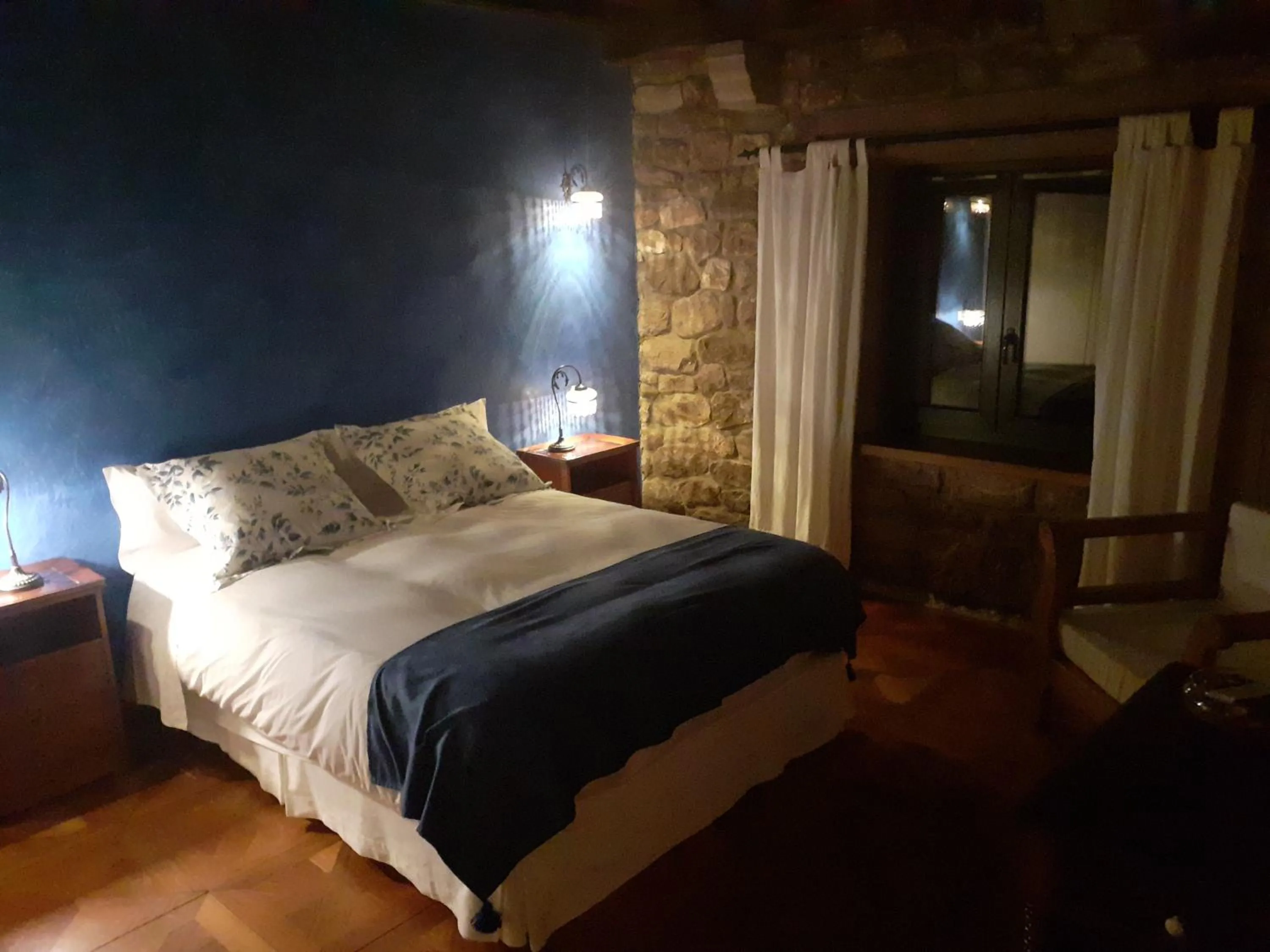 Bed in Hotel la Casona de Barrio, Alto Campoo