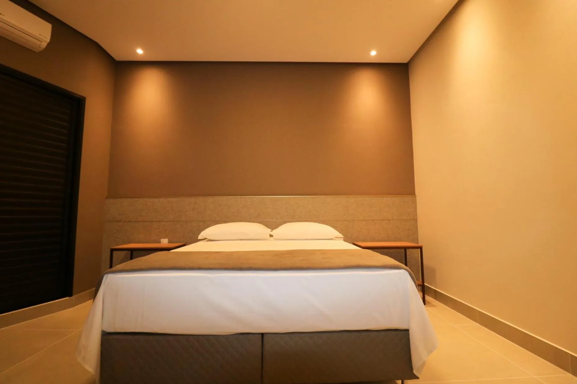 Bed in Serravita Hotel