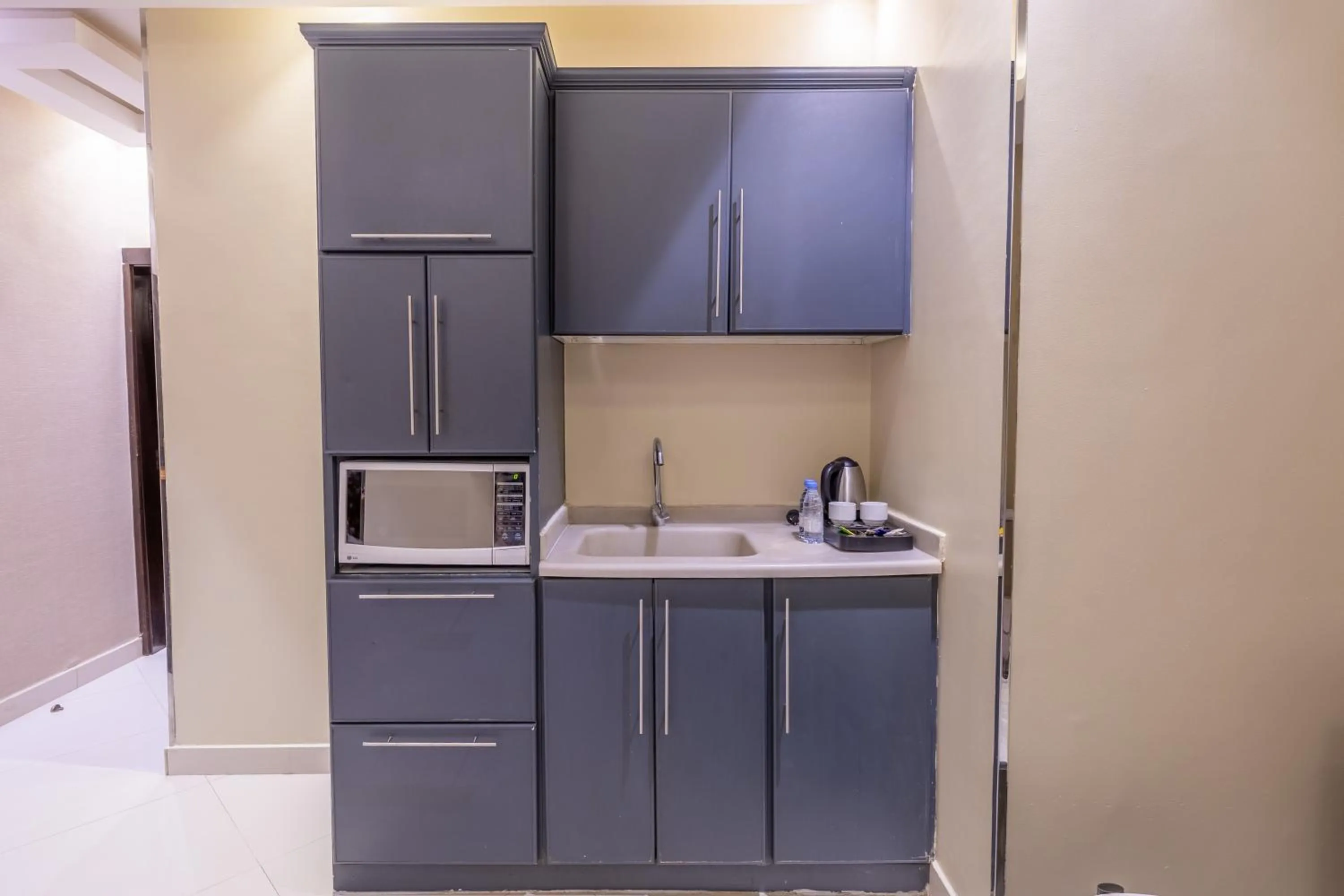 Al Muhaidb Residence Al Takhasossi 2