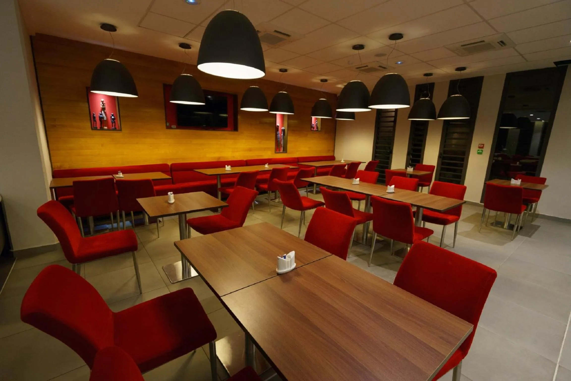 Restaurant/places to eat in Tulip Inn Sainte Clotilde, La Réunion